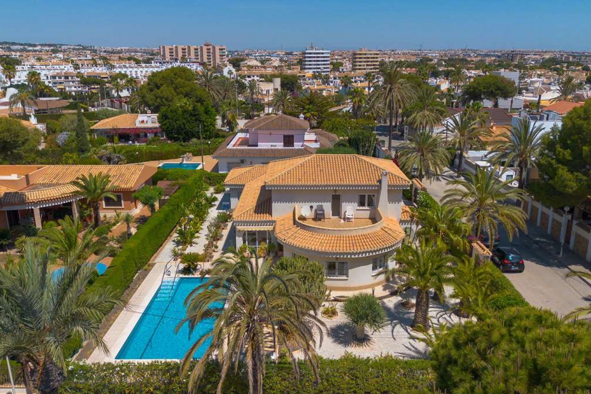 Brukt - Villa -
Cabo Roig - Costa Blanca