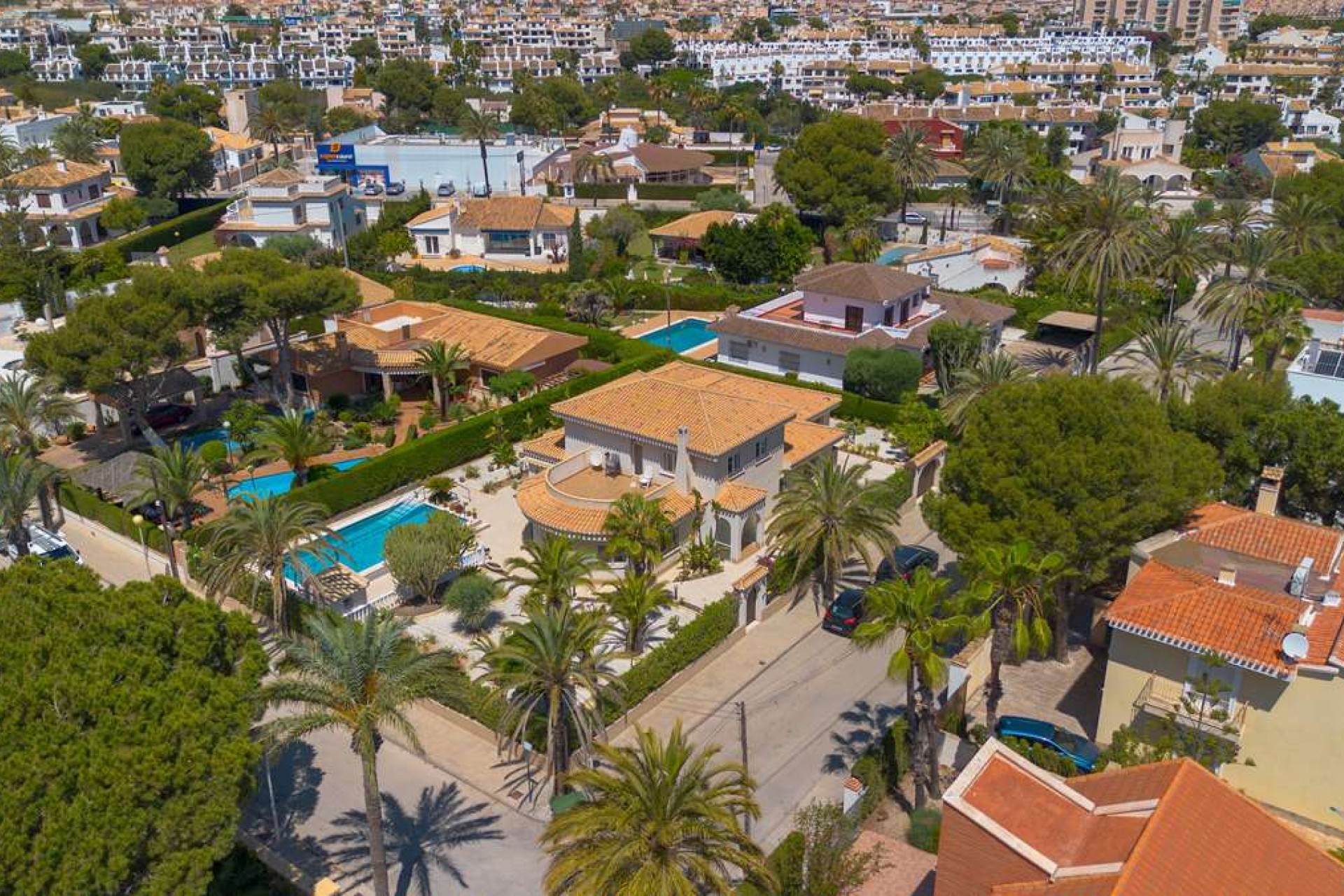 Brukt - Villa -
Cabo Roig - Costa Blanca