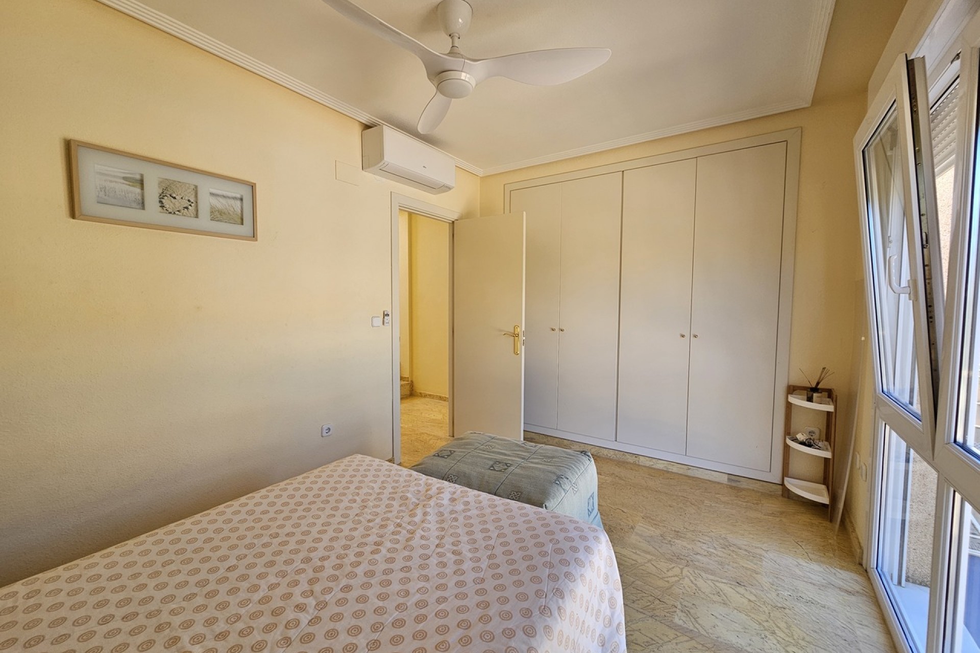 Brukt - Villa -
Cabo Roig - Costa Blanca