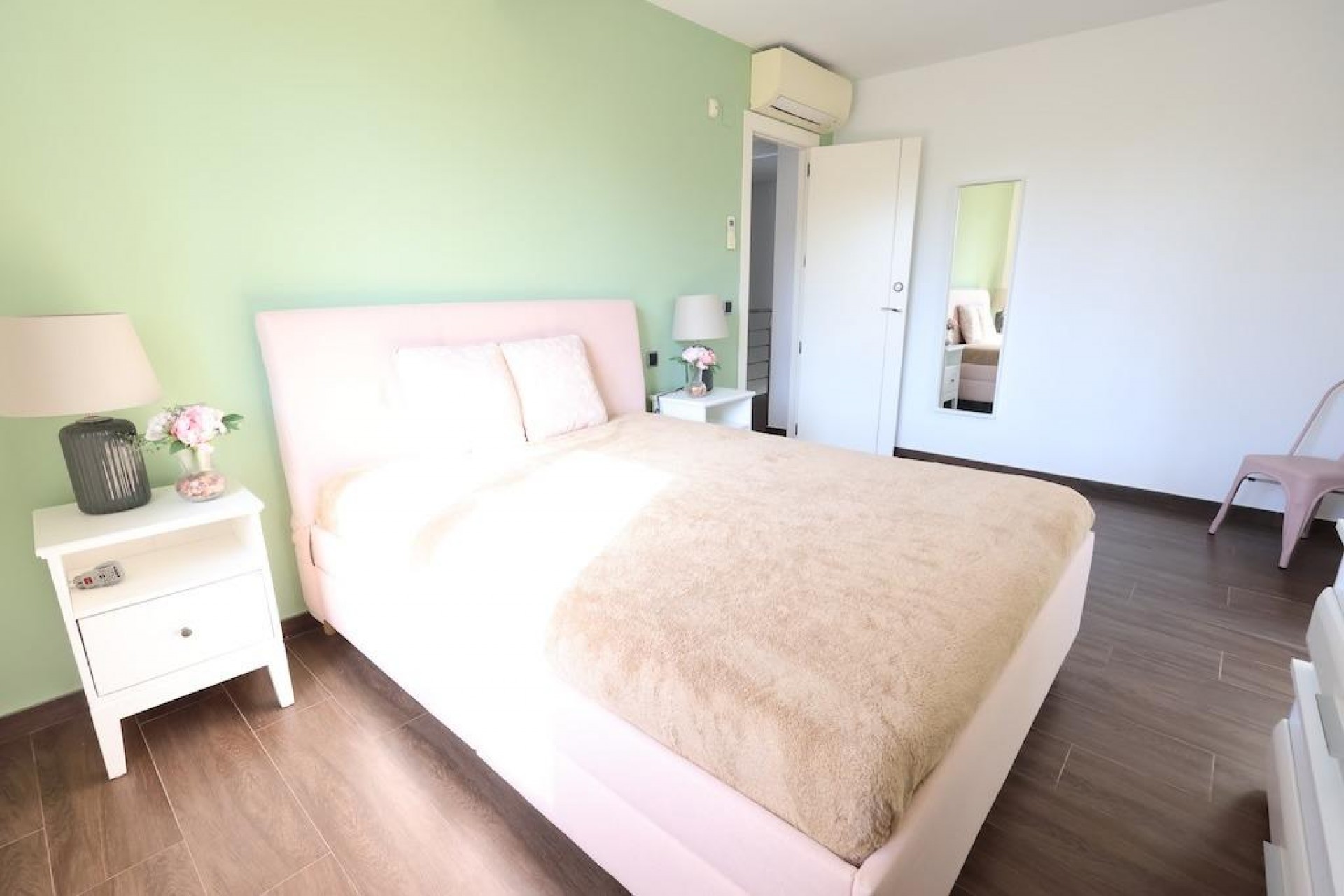 Brukt - Villa -
Cabo Roig - Costa Blanca