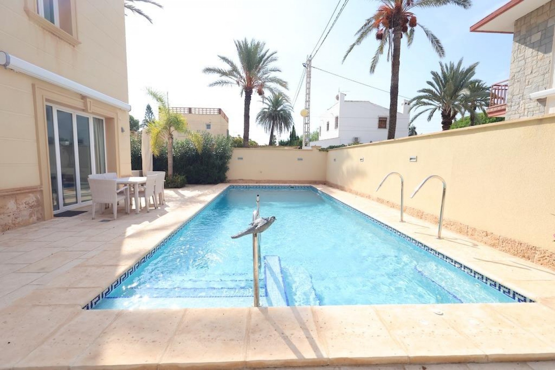 Brukt - Villa -
Cabo Roig - Costa Blanca