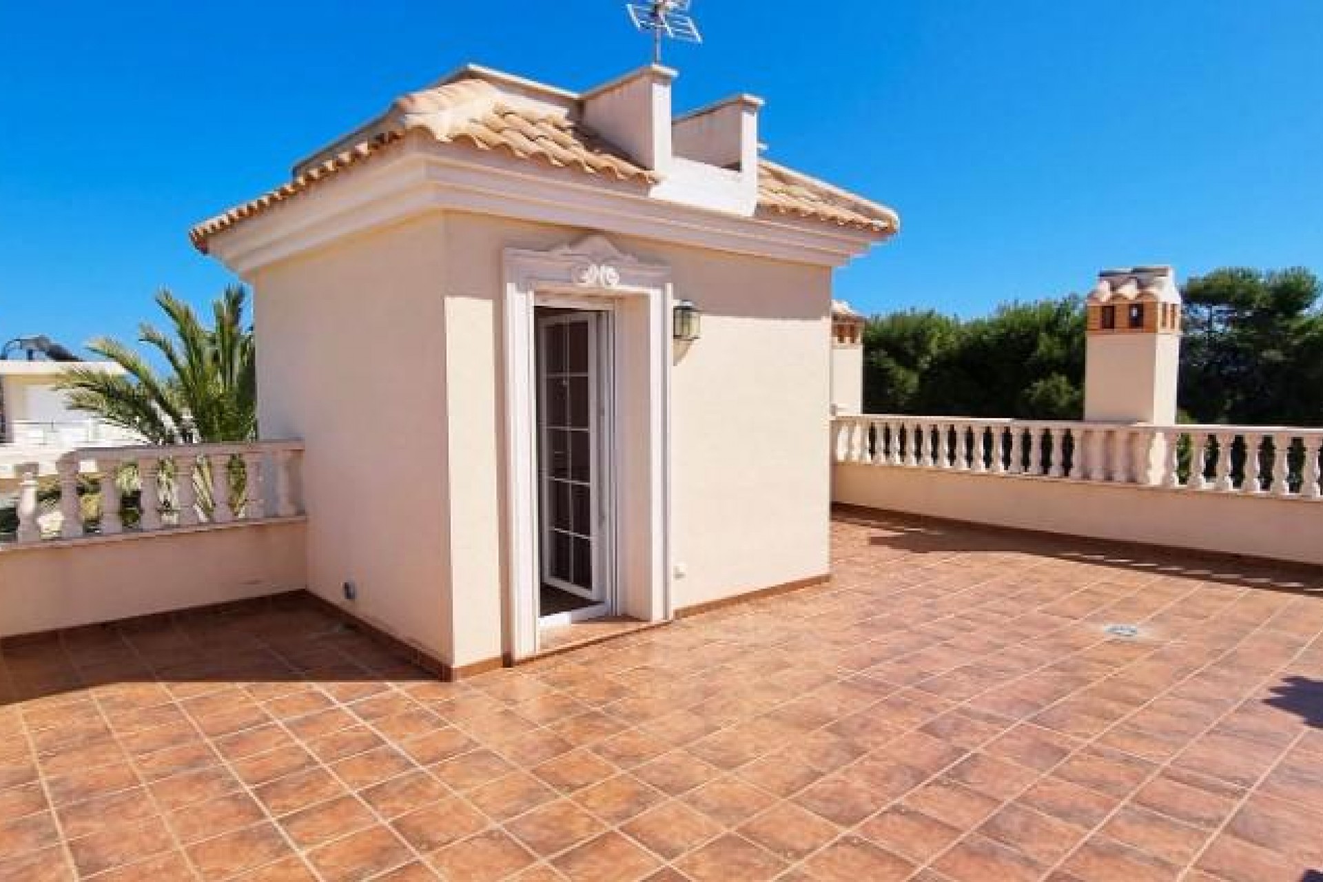 Brukt - Villa -
Cabo Roig - Costa Blanca