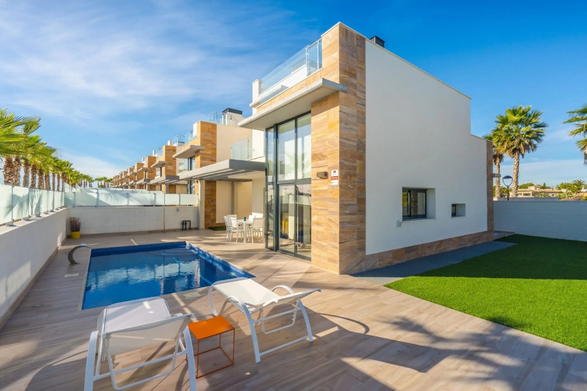 Brukt - Villa -
Cabo Roig - Costa Blanca