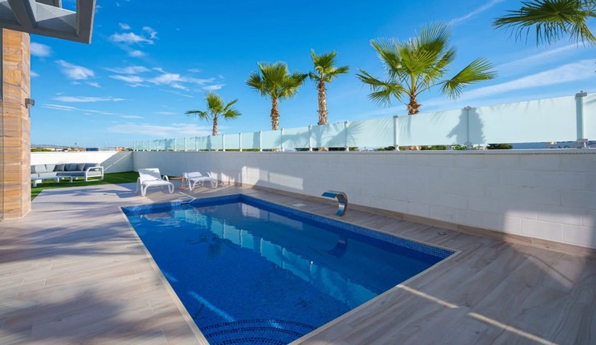 Brukt - Villa -
Cabo Roig - Costa Blanca