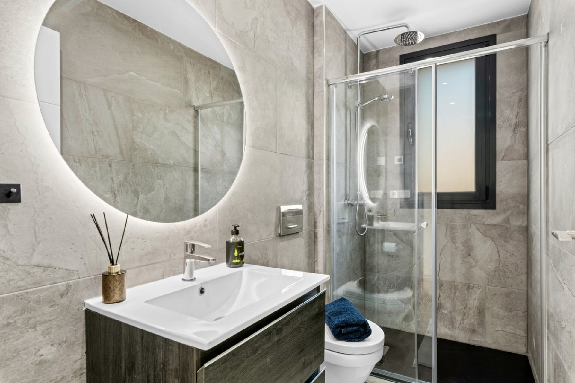 Brukt - Villa -
Cabo Roig - Costa Blanca