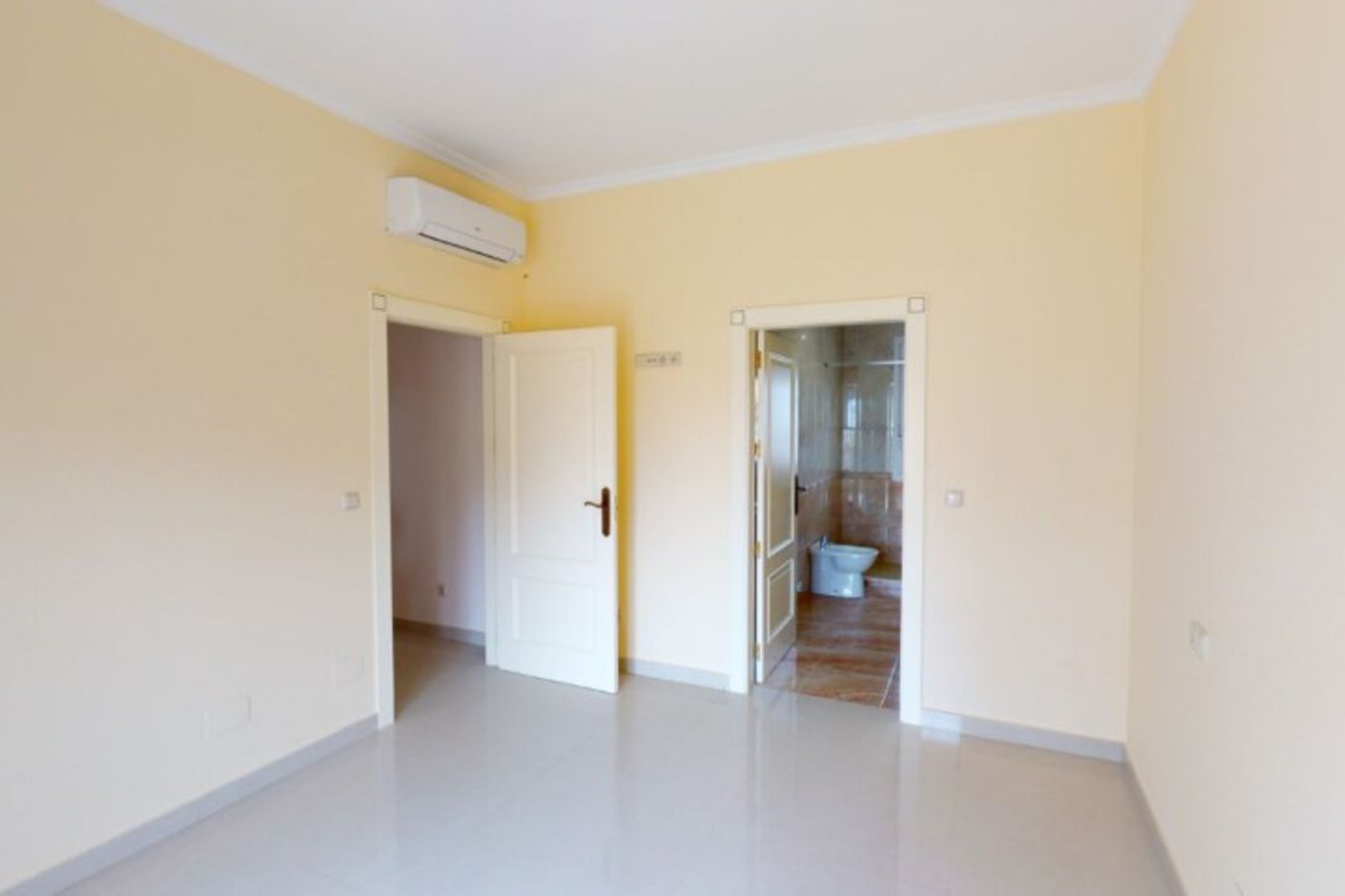 Brukt - Villa -
Cabo Roig - Costa Blanca