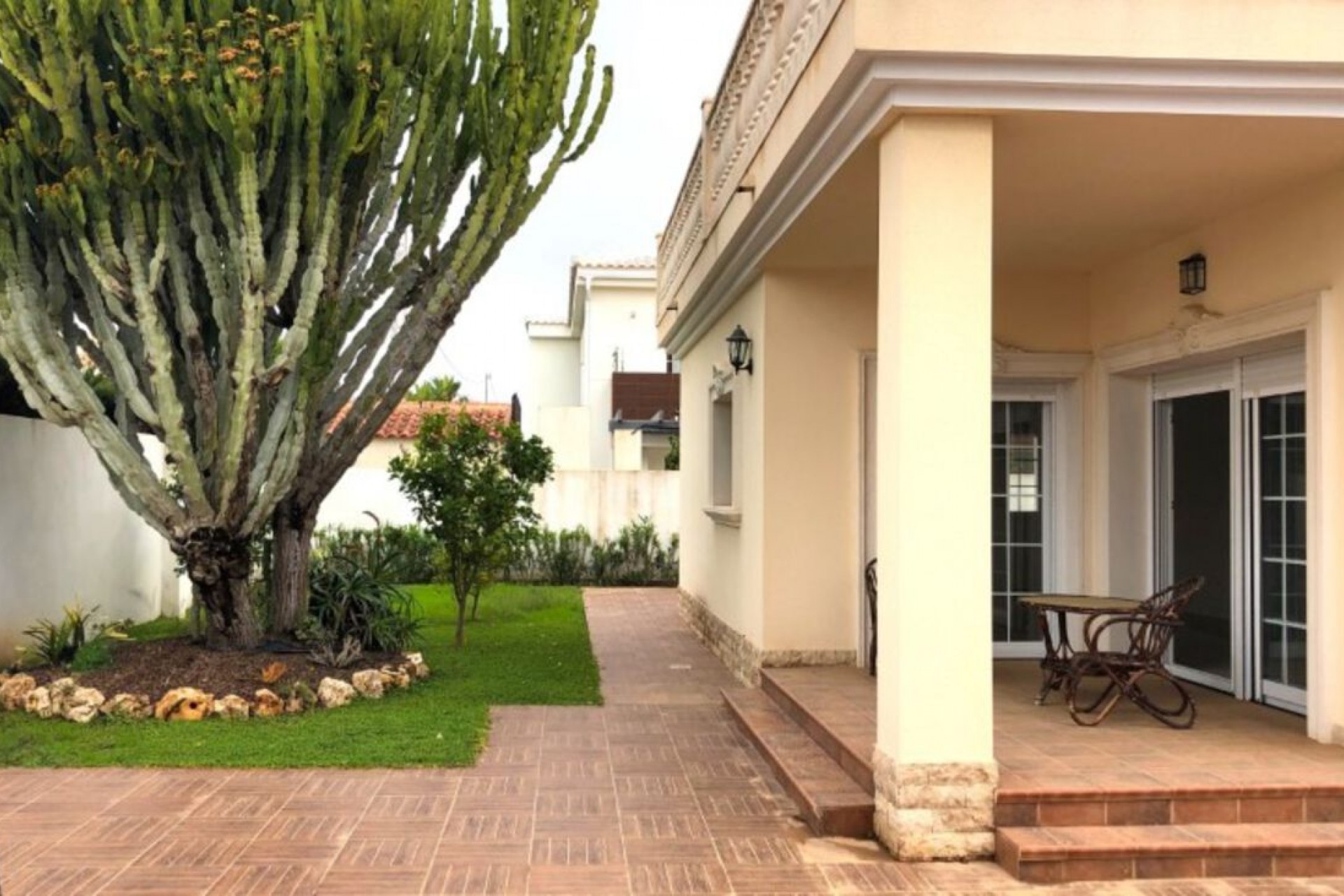 Brukt - Villa -
Cabo Roig - Costa Blanca