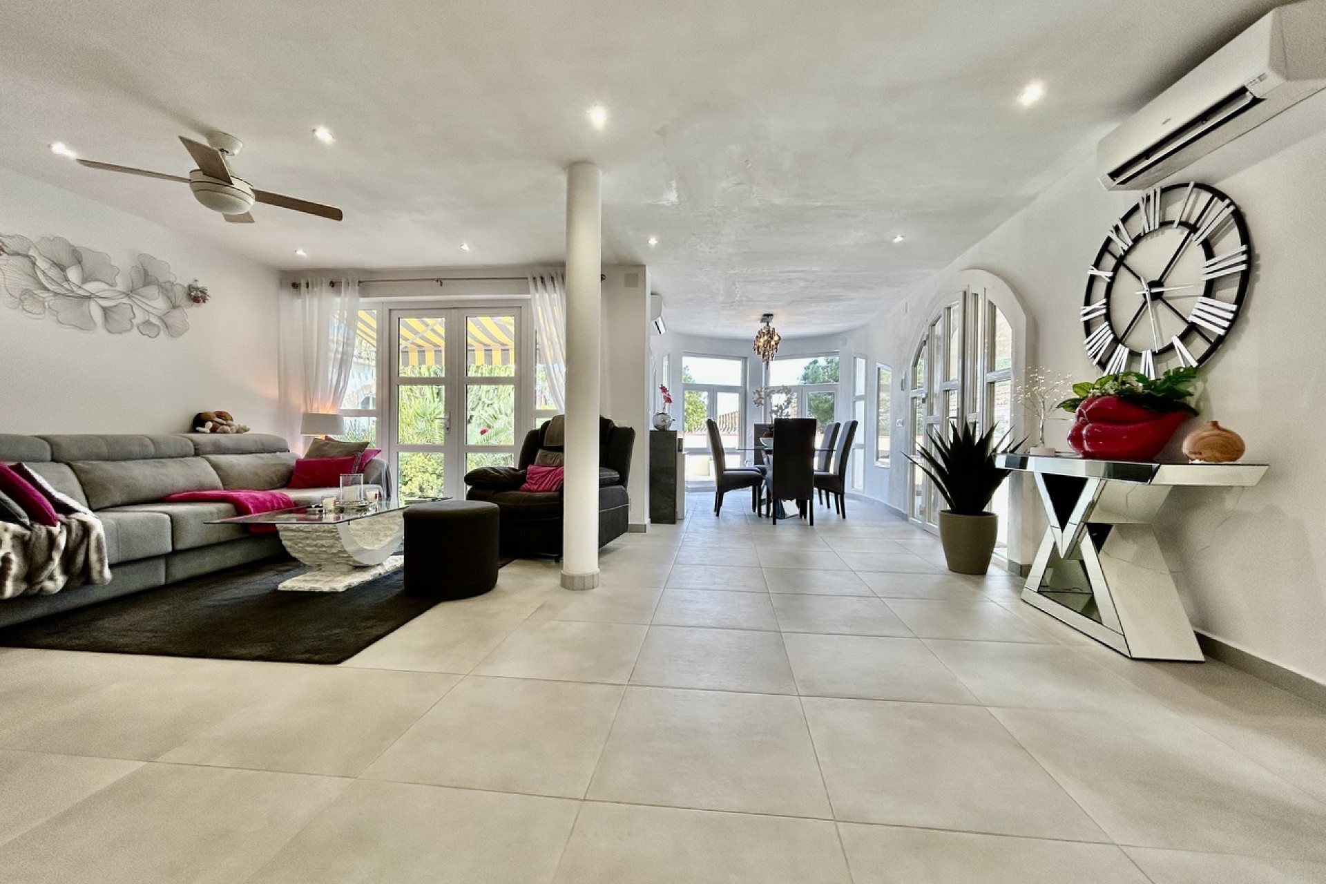 Brukt - Villa -
Cabo Roig - Costa Blanca