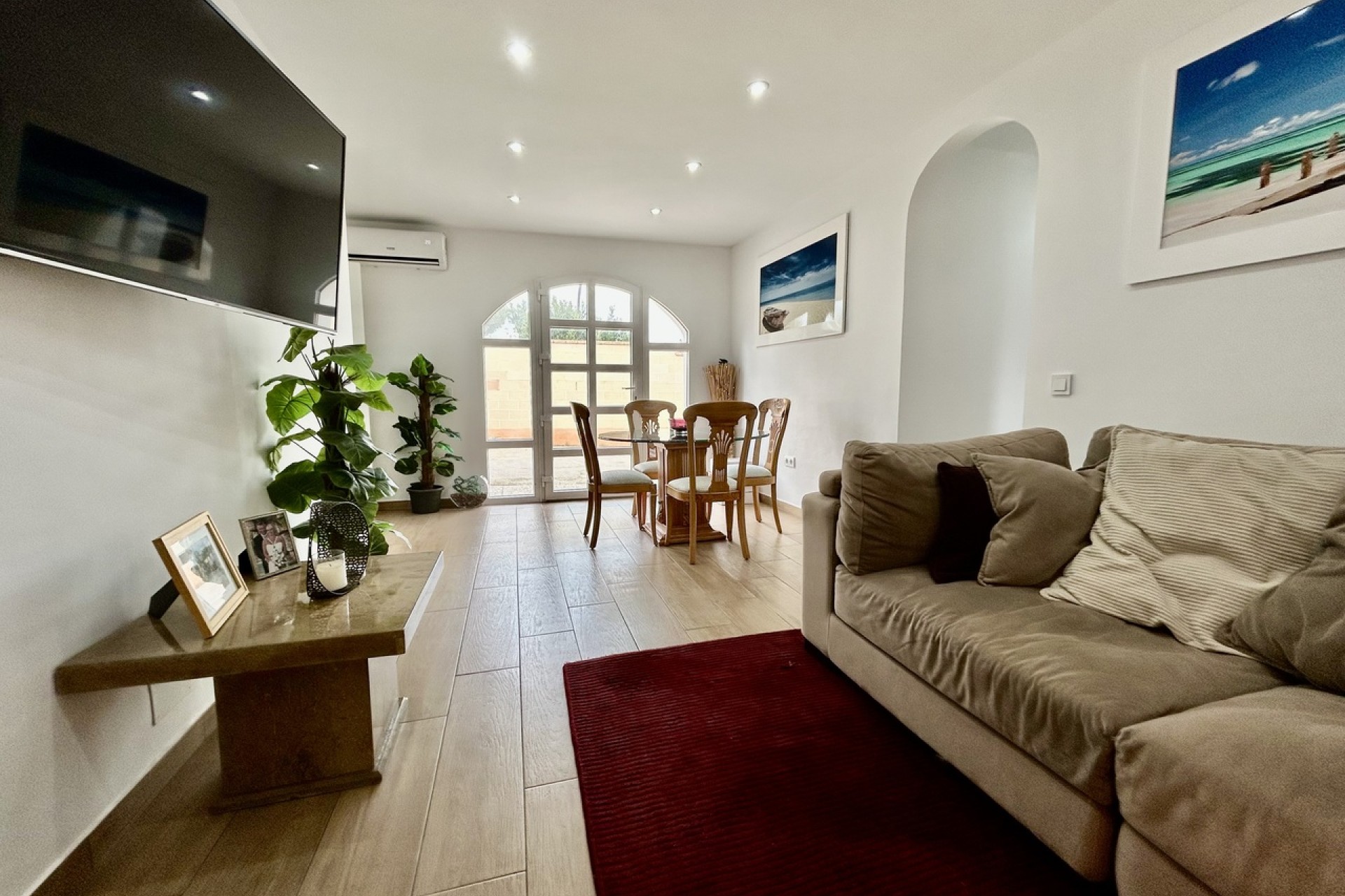 Brukt - Villa -
Cabo Roig - Costa Blanca