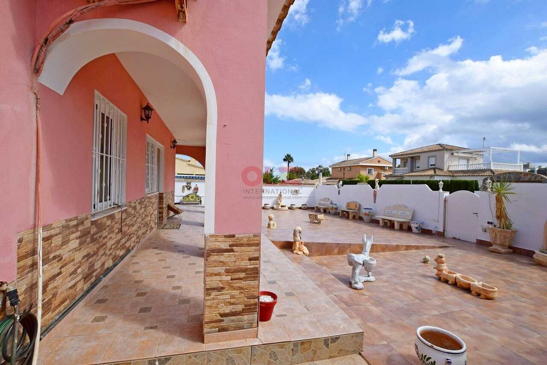 Brukt - Villa -
Cabo Roig - Costa Blanca