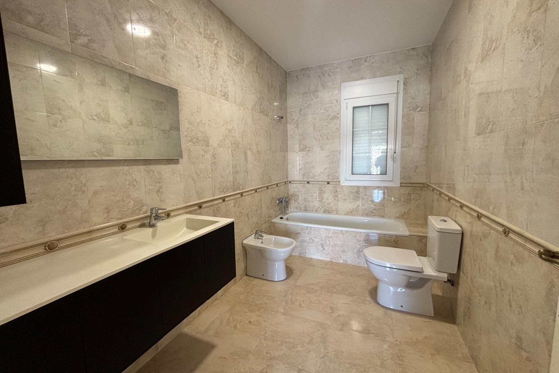 Brukt - Villa -
Cabo Roig - Costa Blanca