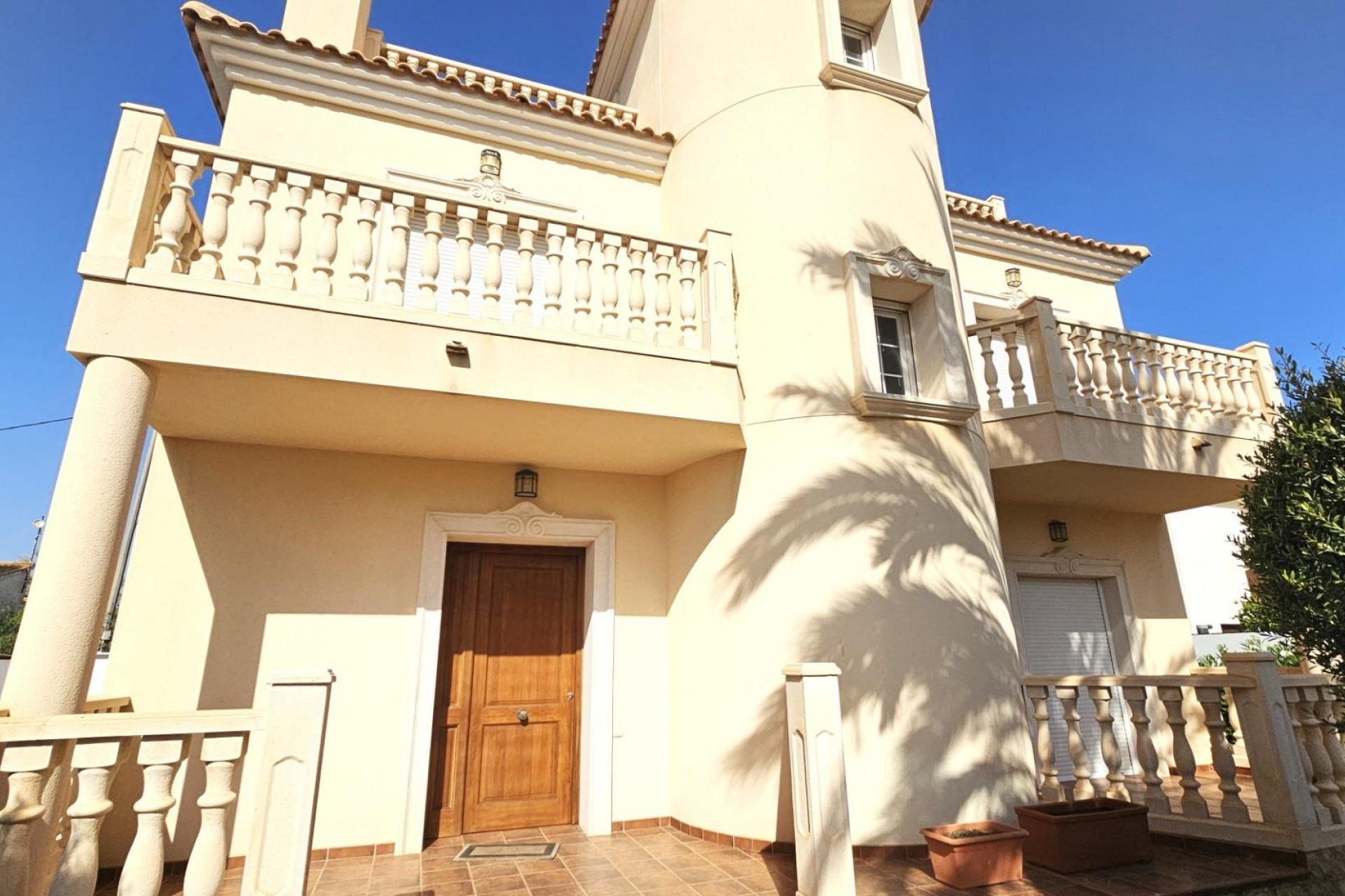 Brukt - Villa -
Cabo Roig - La Caleta