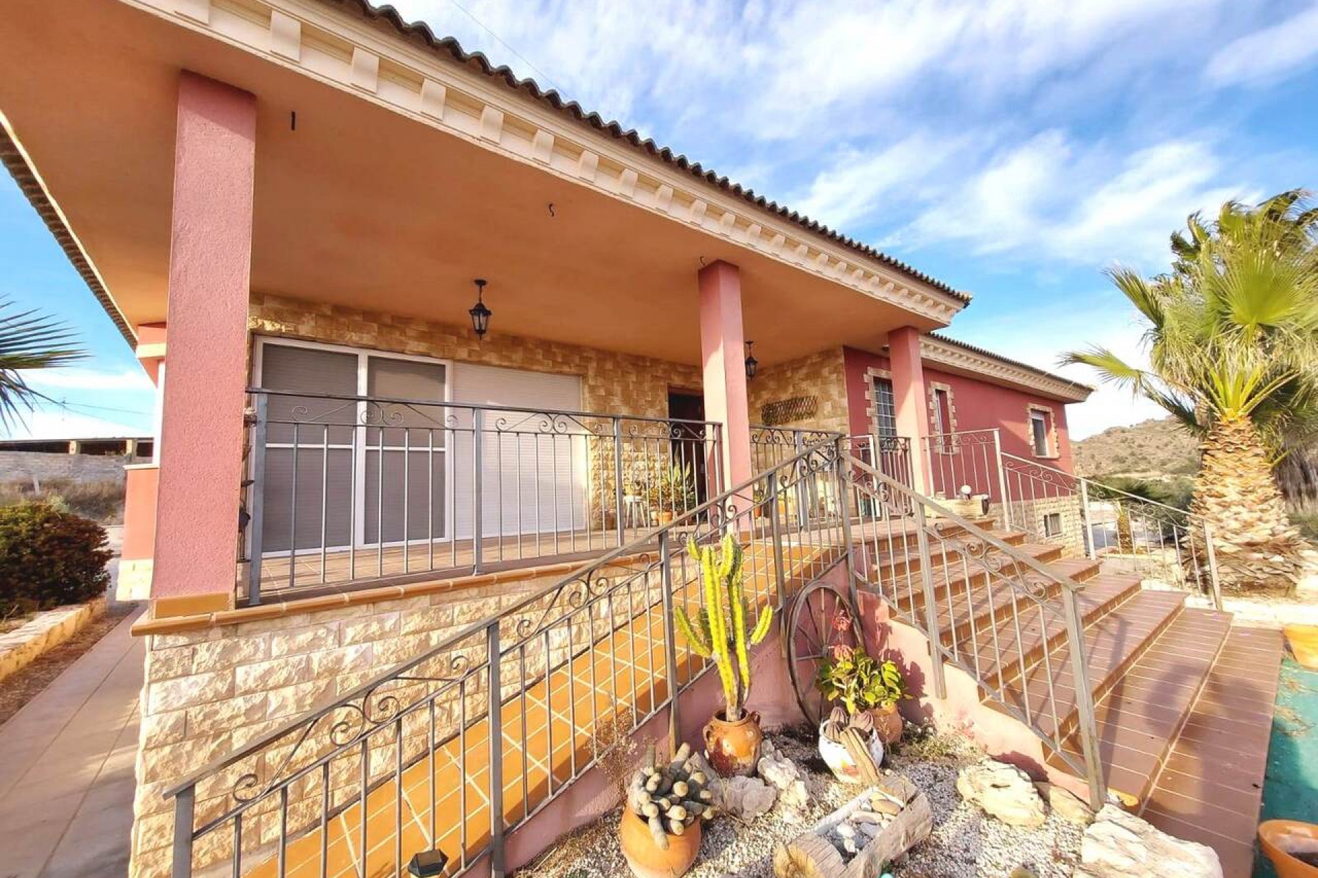 Brukt - Villa -
Calasparra - Inland