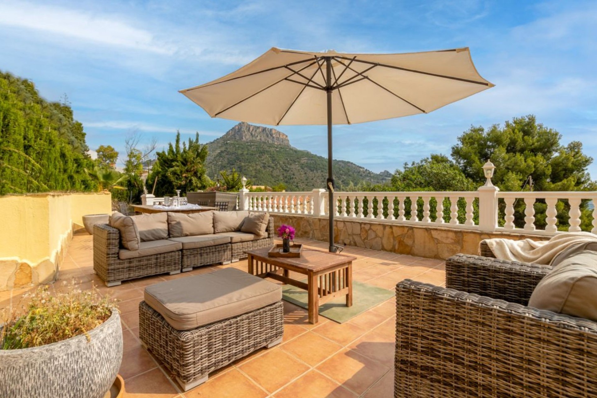 Brukt - Villa -
Calpe - Costa Blanca