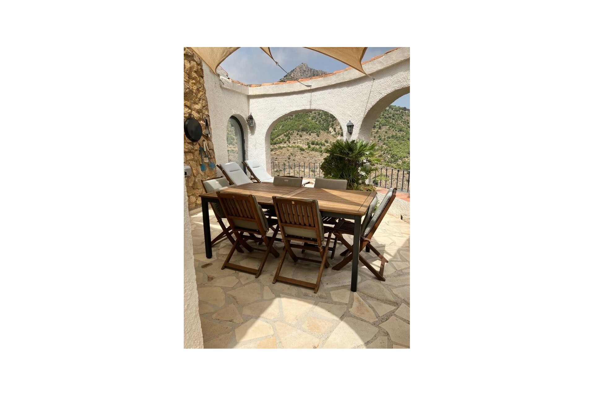 Brukt - Villa -
Calpe - Costa Blanca