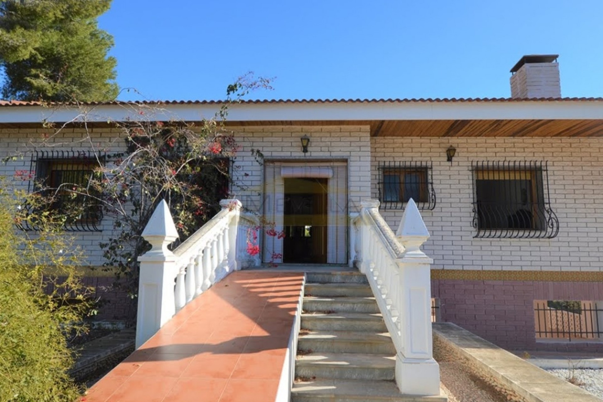 Brukt - Villa -
Campoamor - Costa Blanca