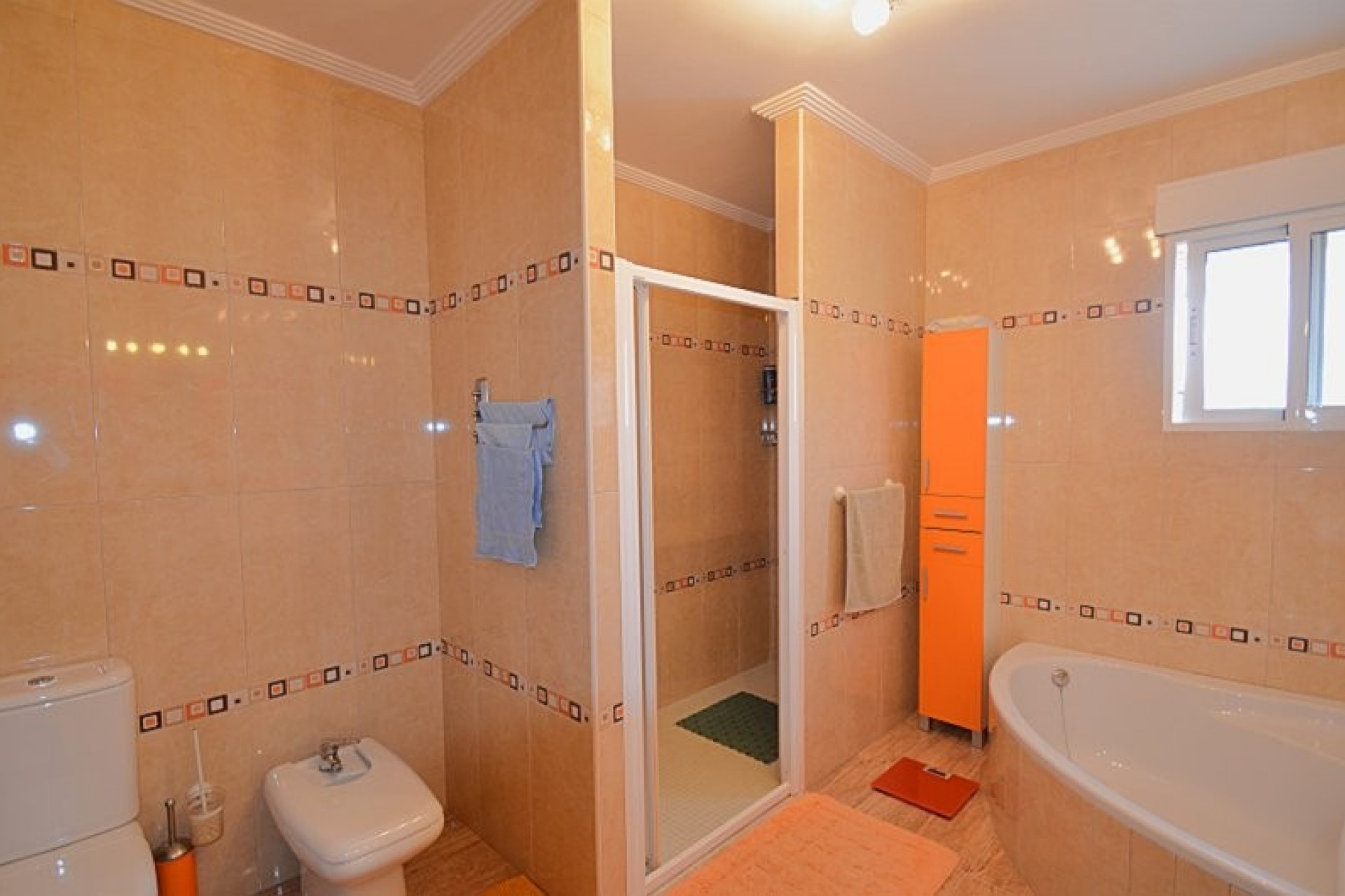 Brukt - Villa -
Campos del Río - Inland