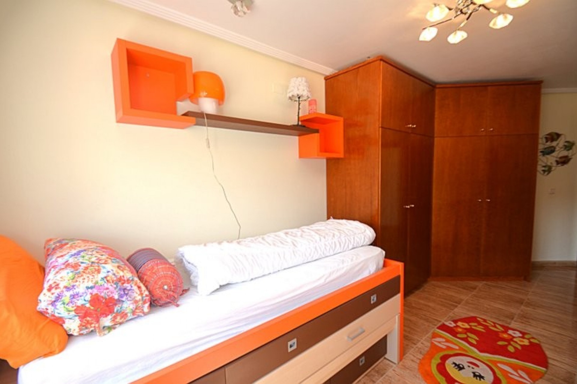 Brukt - Villa -
Campos del Río - Inland