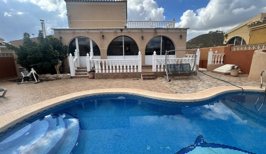 Brukt - Villa -
Camposol - Inland