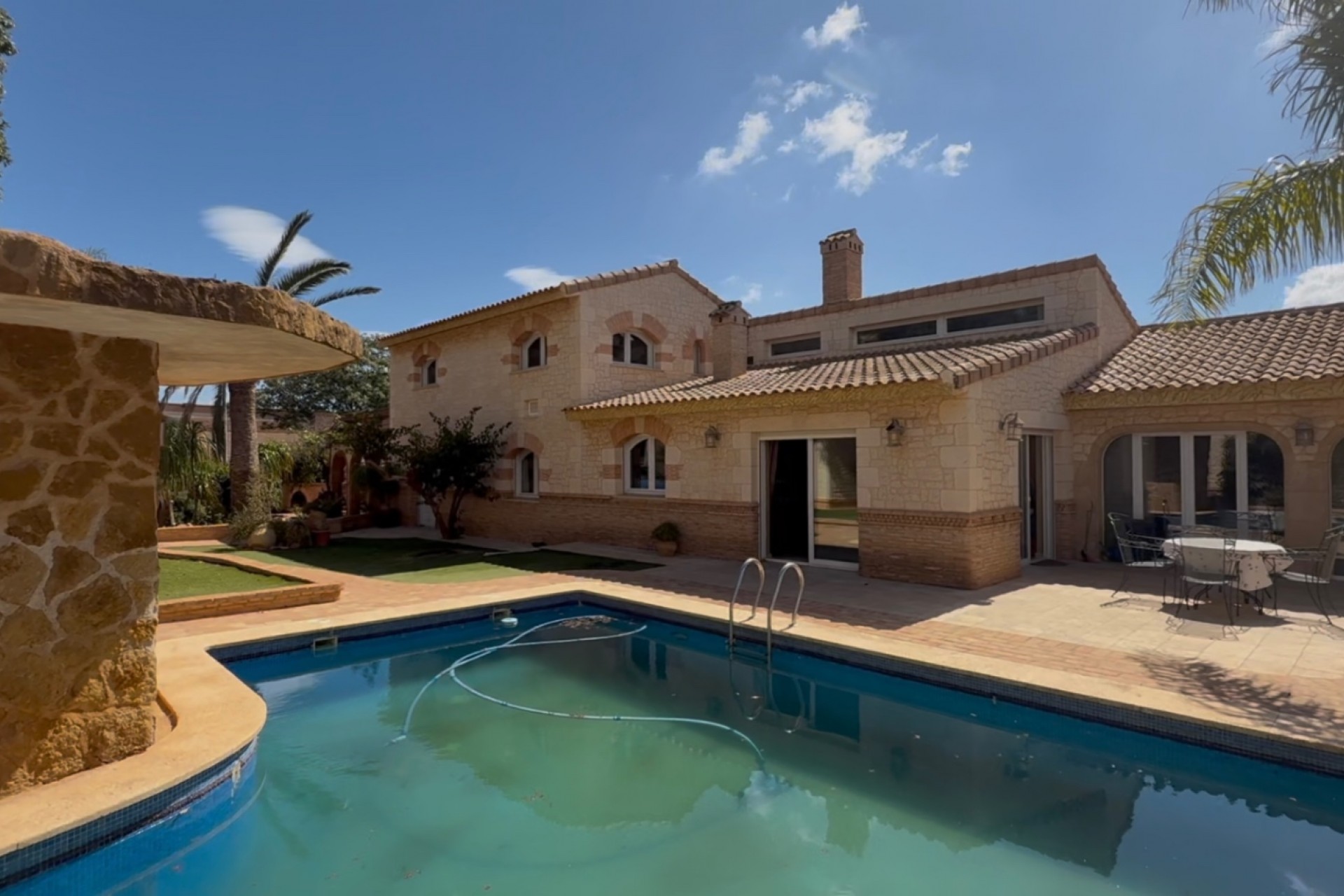 Brukt - Villa -
Cartagena - Costa Calida