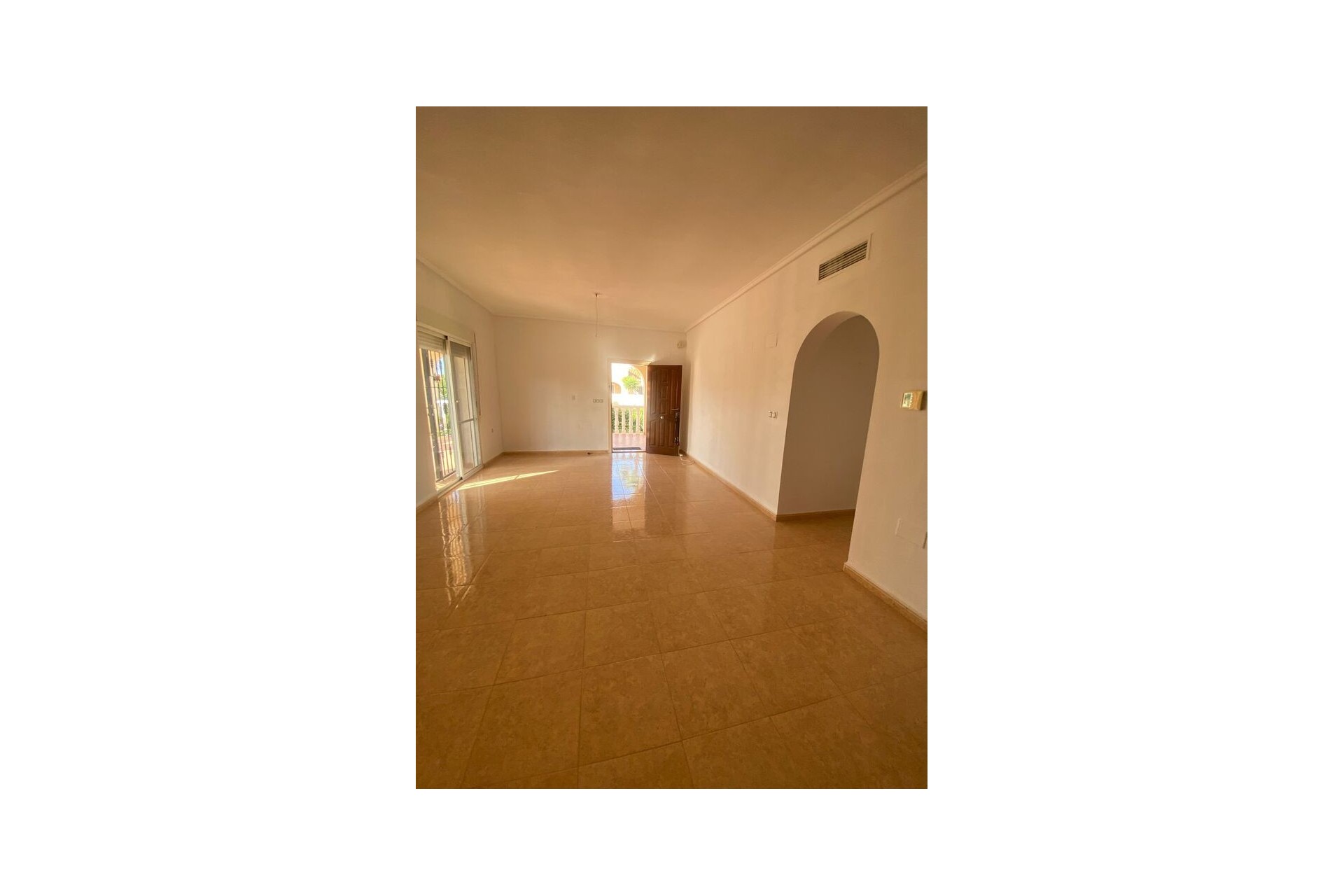 Brukt - Villa -
Catral - Costa Blanca