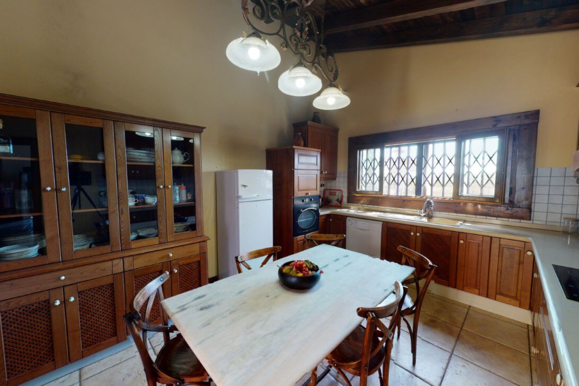 Brukt - Villa -
Catral - Costa Blanca