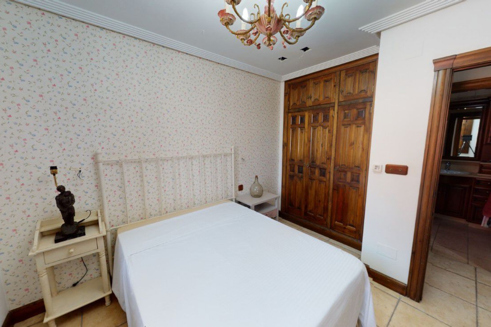 Brukt - Villa -
Catral - Costa Blanca