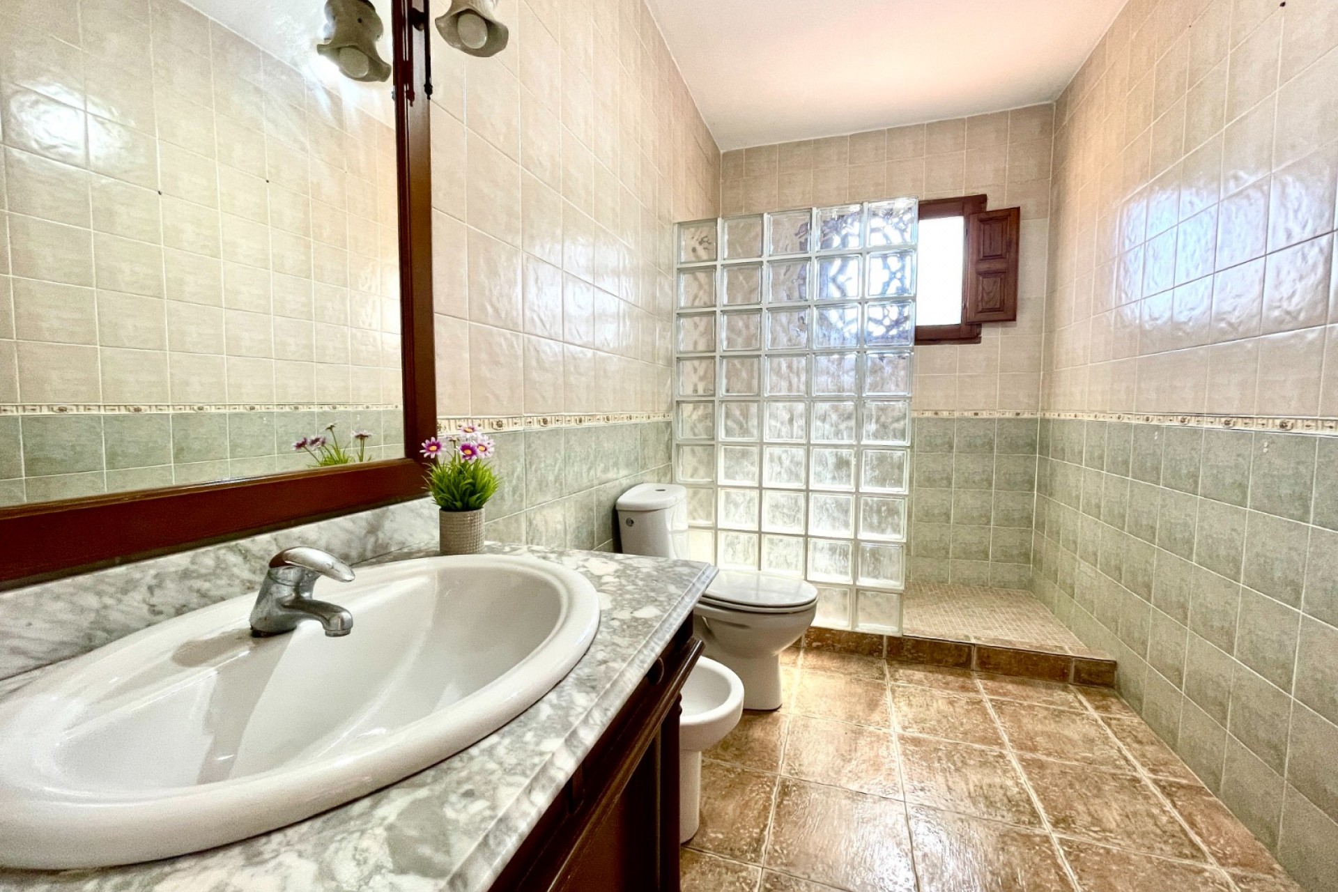 Brukt - Villa -
Catral - Costa Blanca