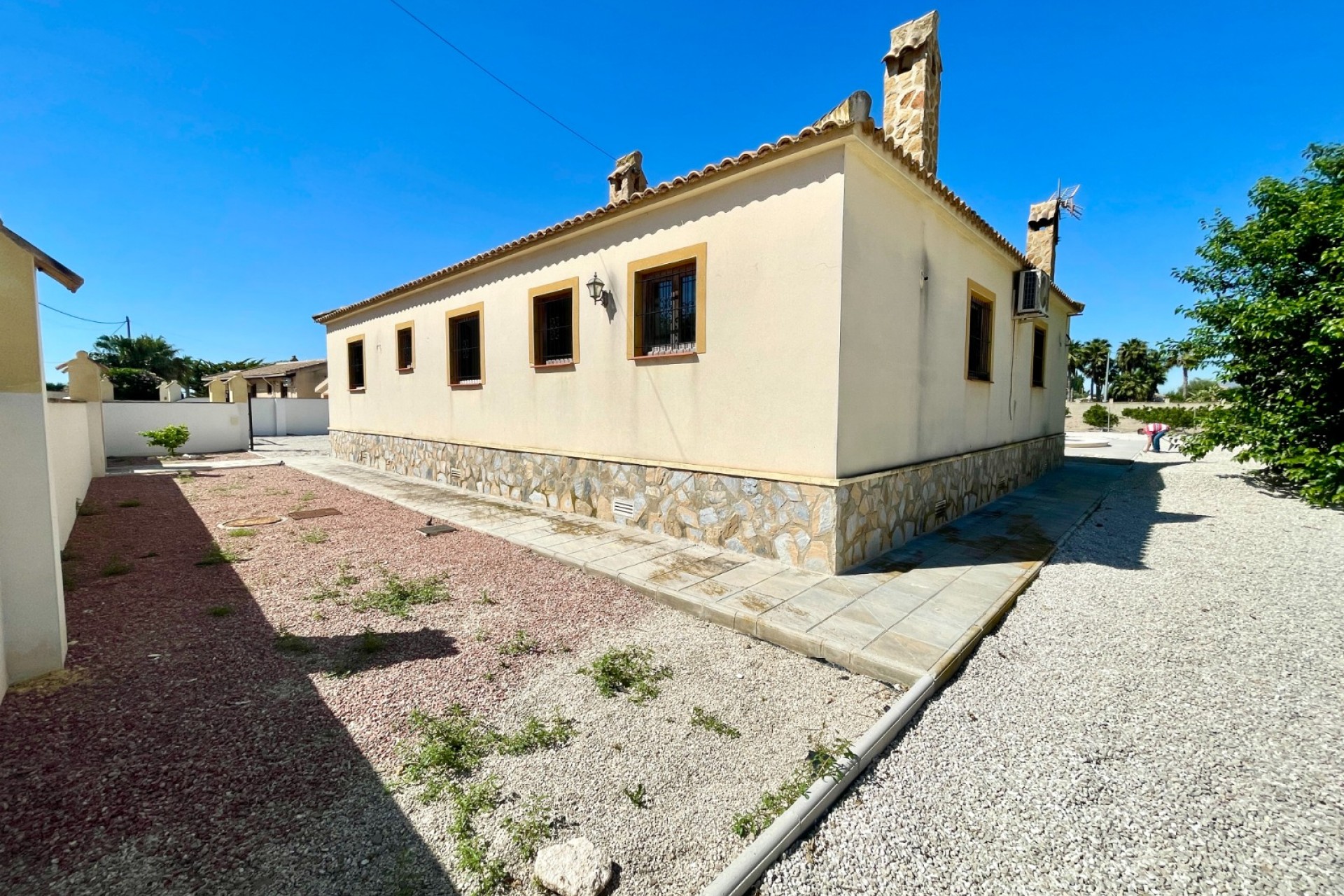 Brukt - Villa -
Catral - Costa Blanca