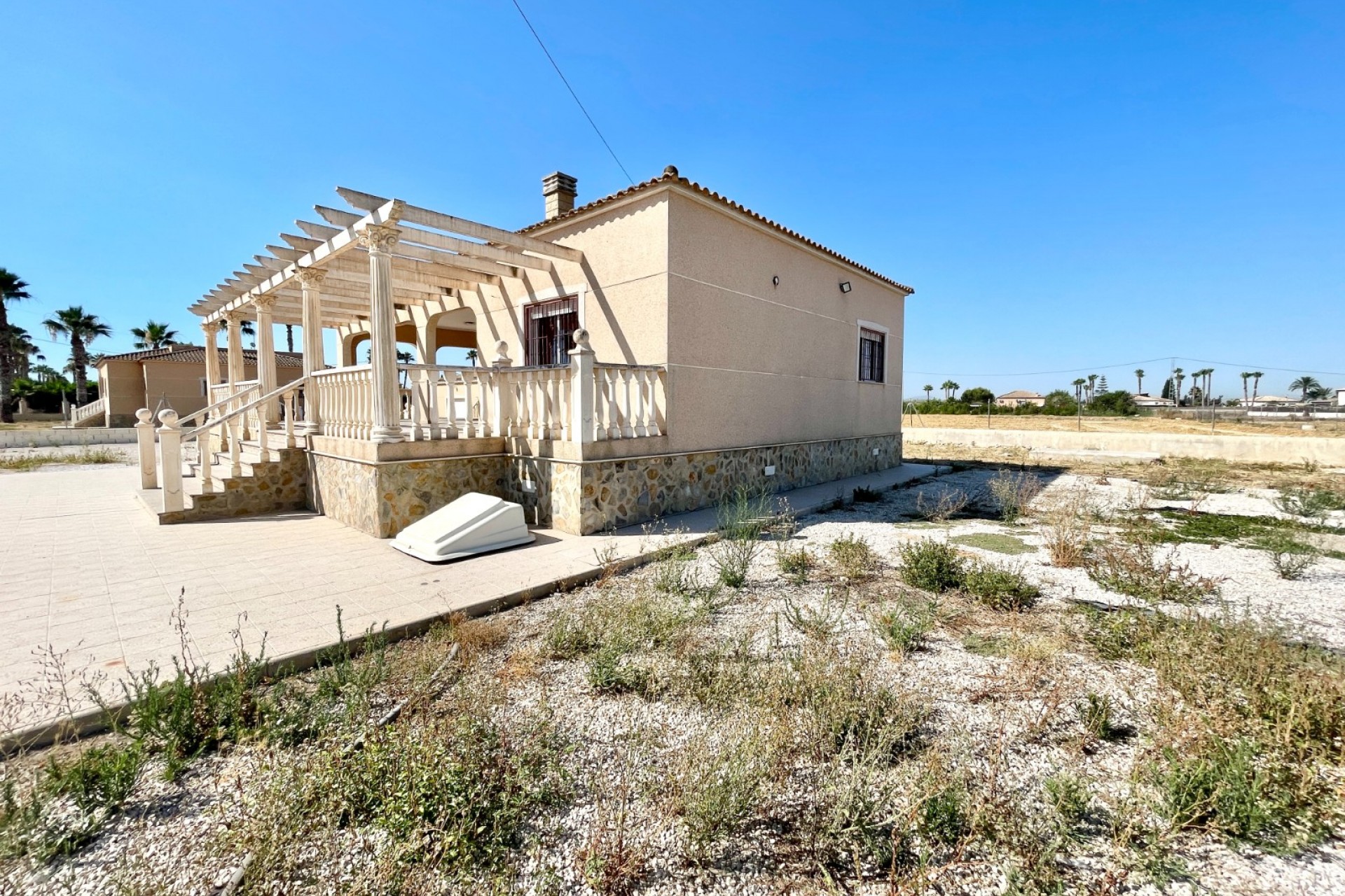 Brukt - Villa -
Catral - Costa Blanca