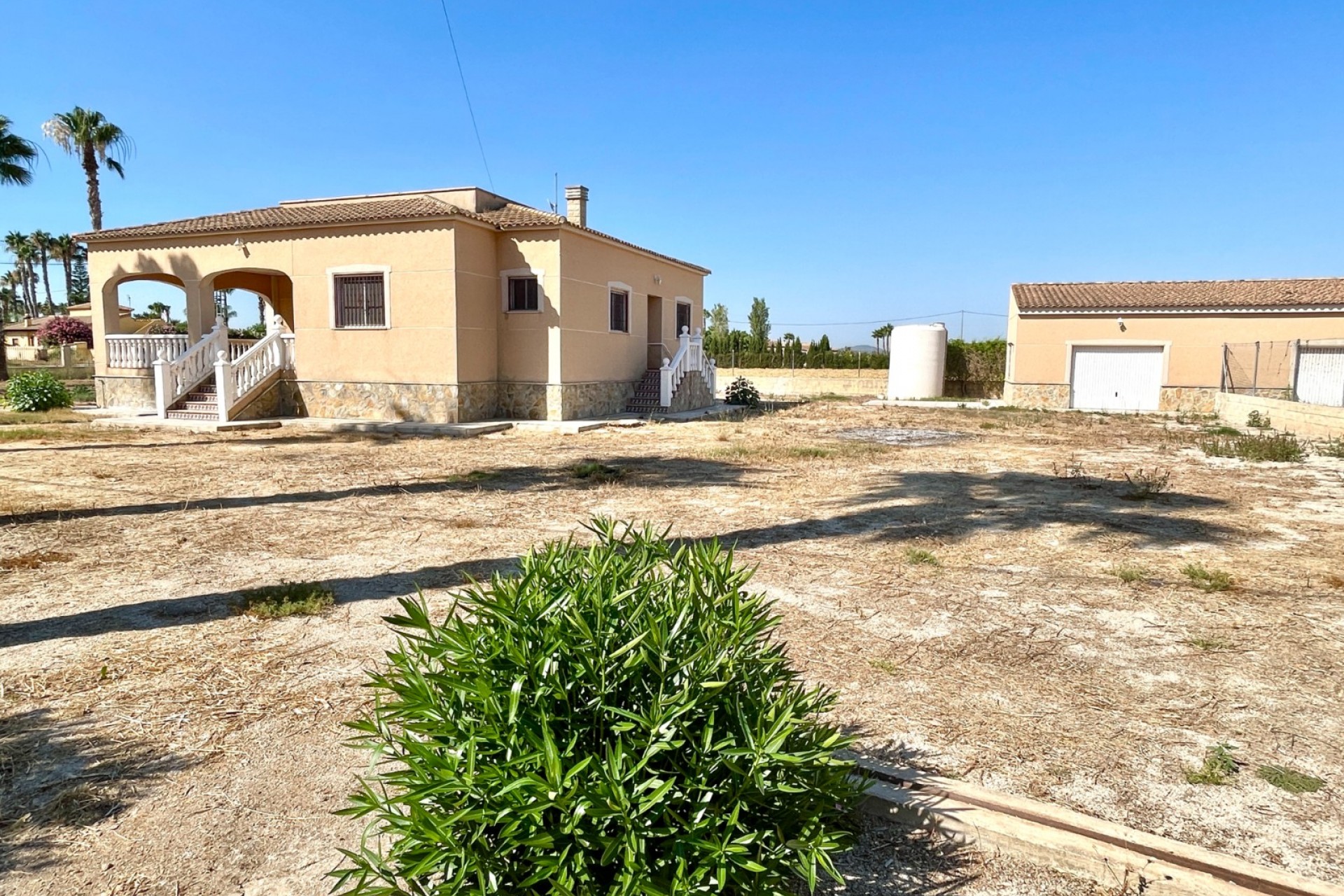 Brukt - Villa -
Catral - Costa Blanca