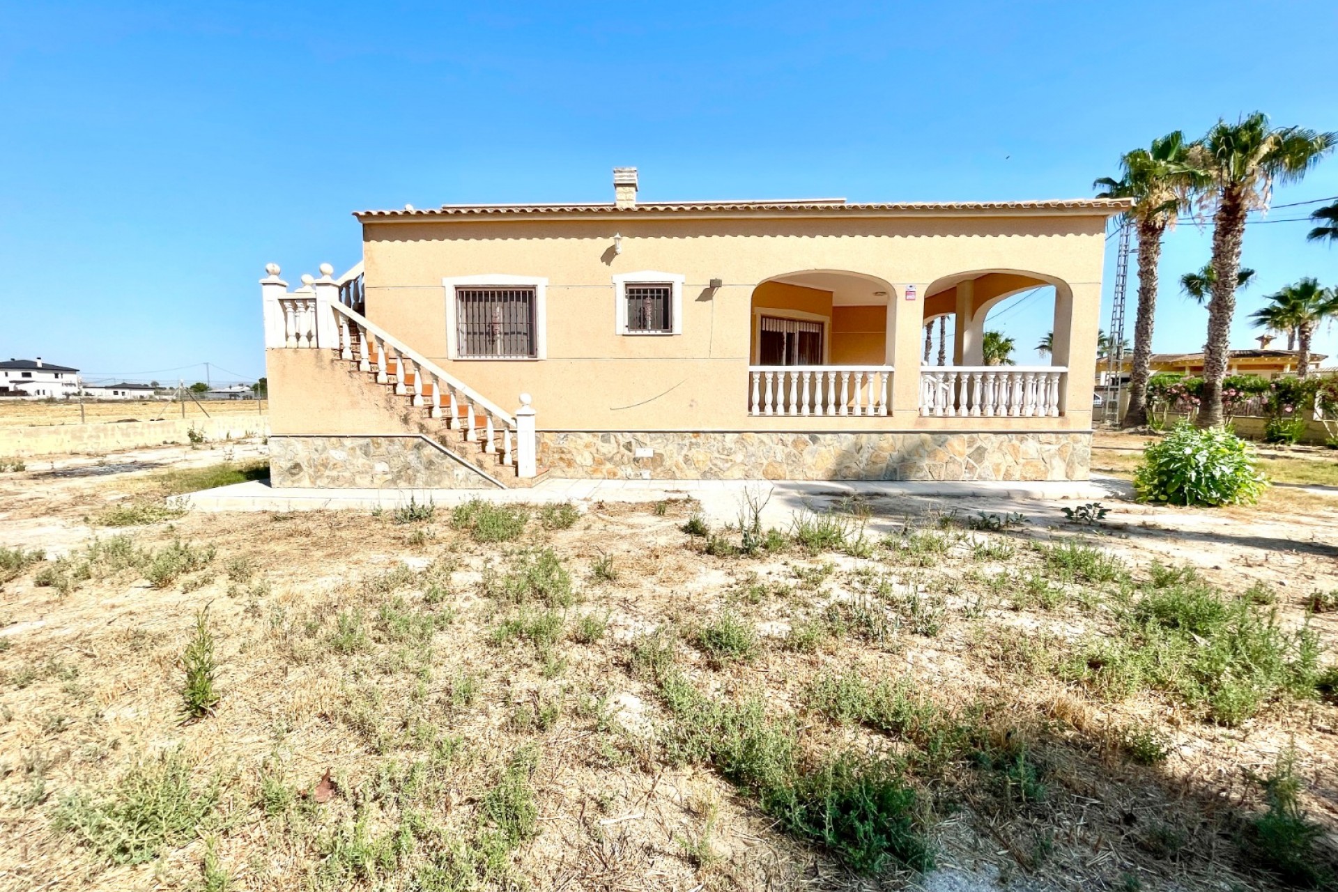 Brukt - Villa -
Catral - Costa Blanca