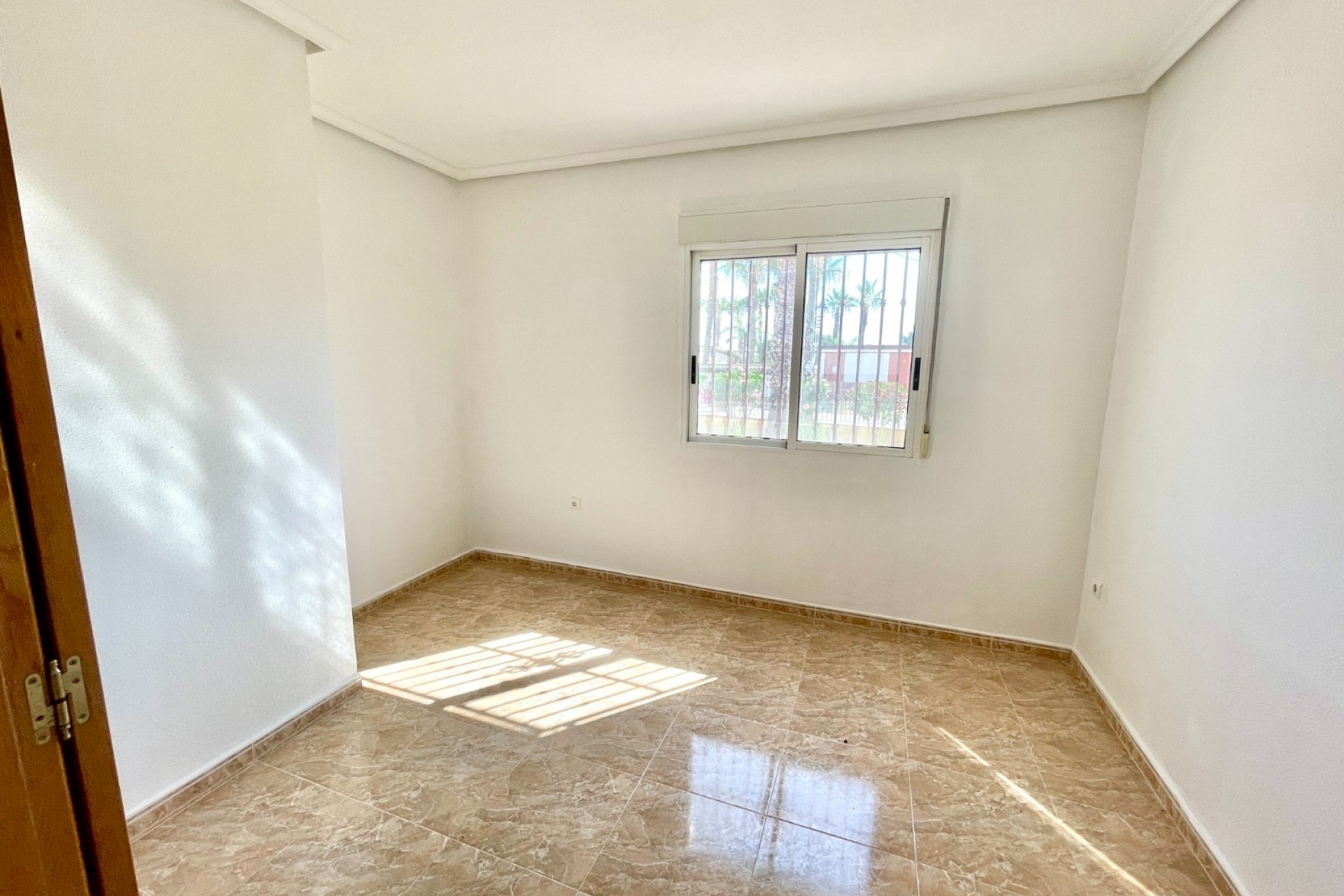 Brukt - Villa -
Catral - Costa Blanca