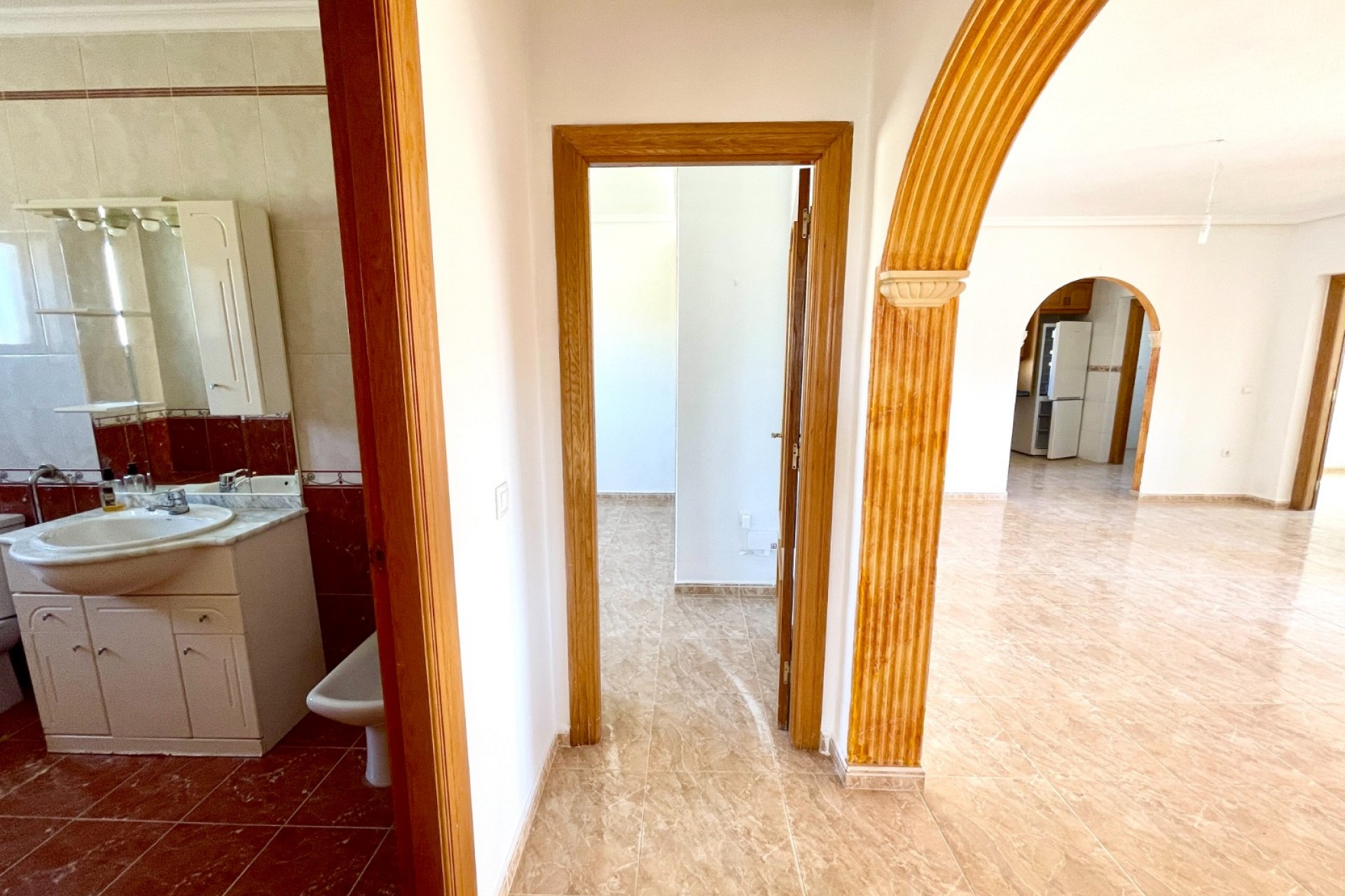 Brukt - Villa -
Catral - Costa Blanca