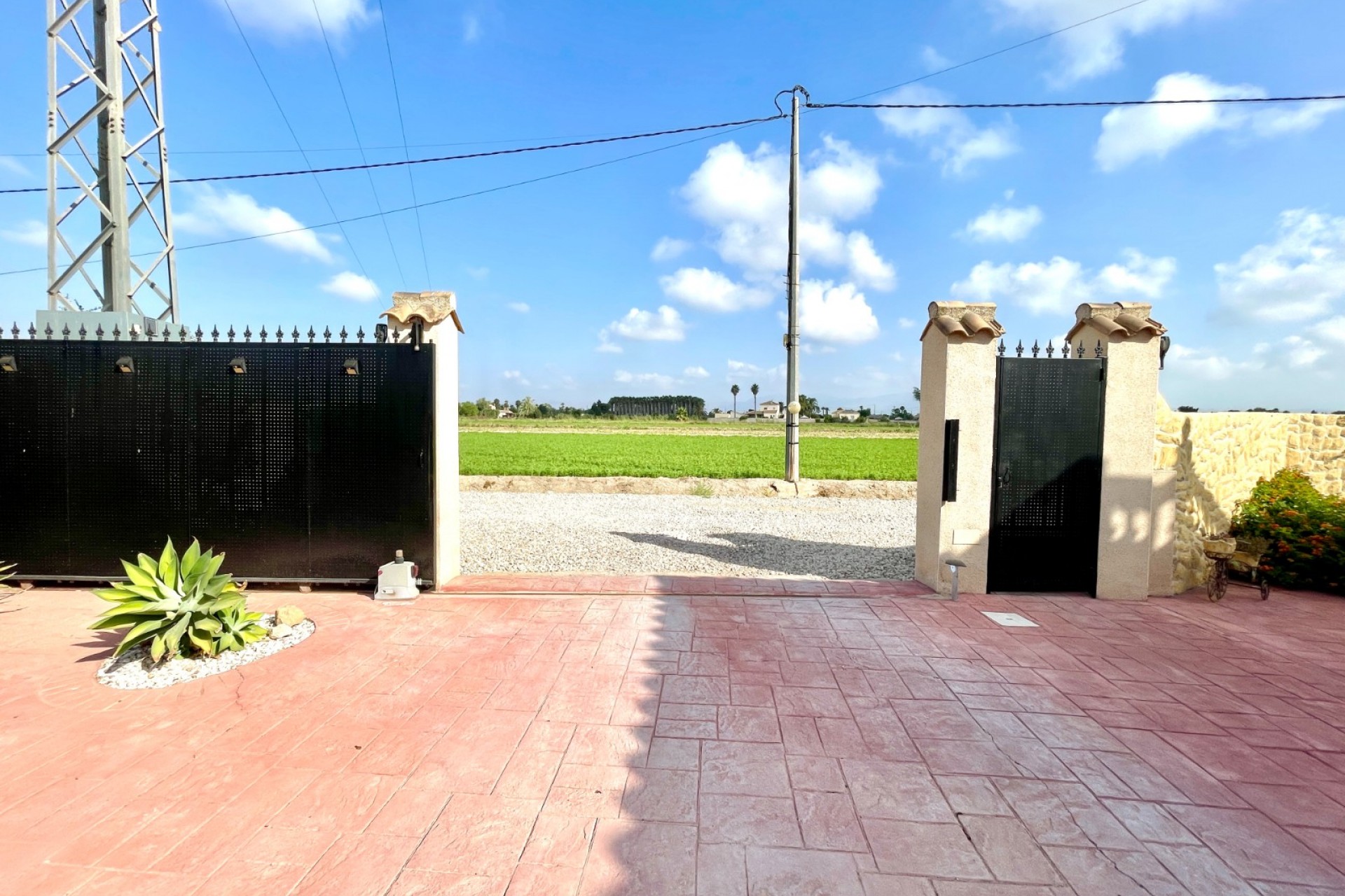 Brukt - Villa -
Catral - Costa Blanca