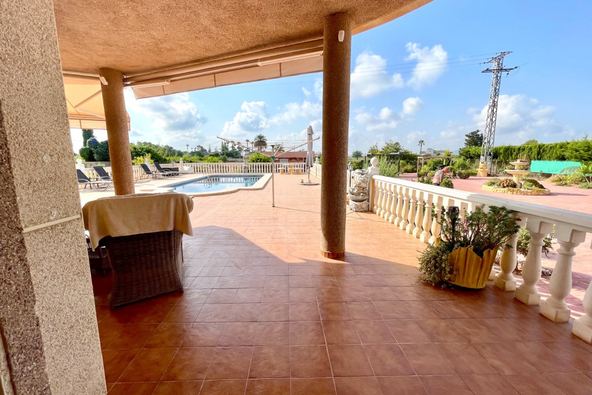Brukt - Villa -
Catral - Costa Blanca