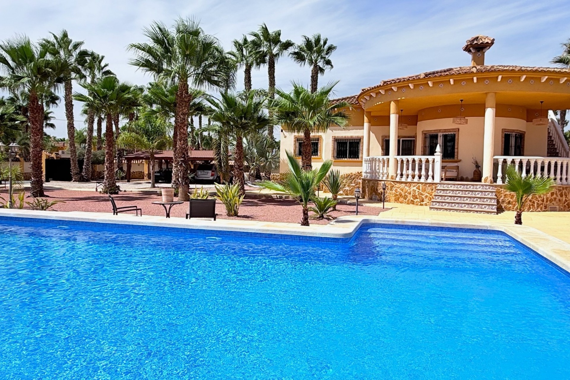 Brukt - Villa -
Catral - Costa Blanca
