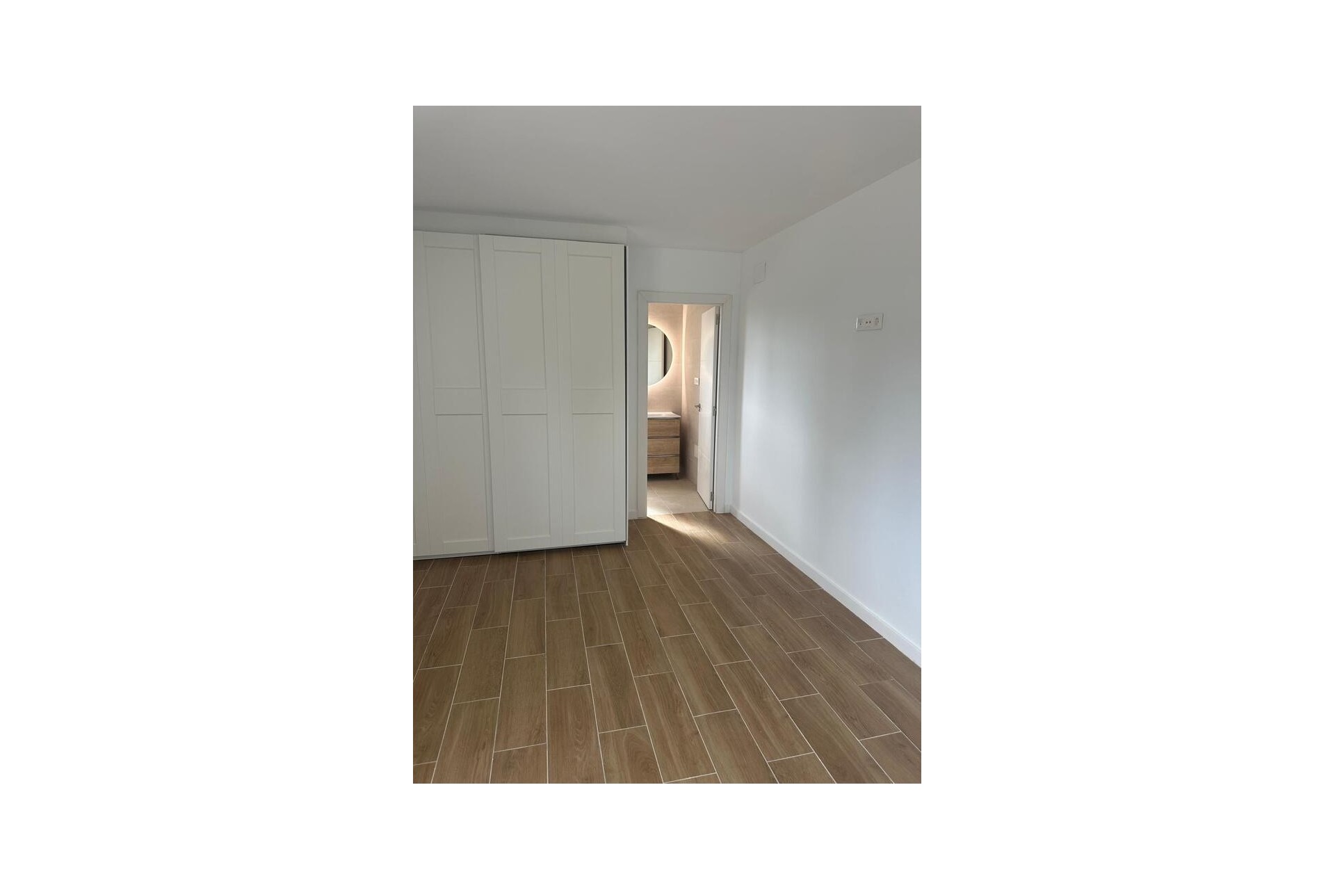 Brukt - Villa -
Catral - Costa Blanca