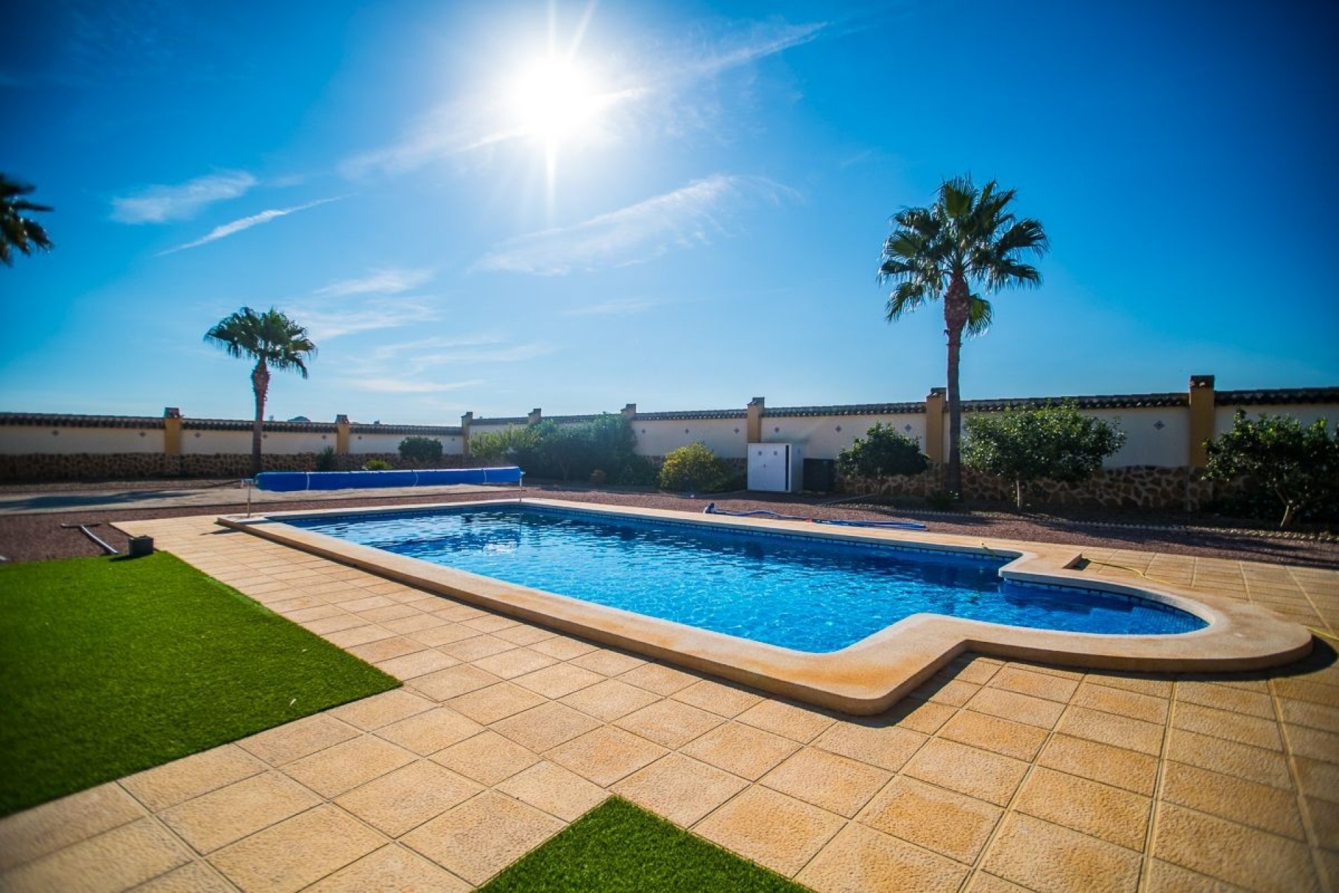 Brukt - Villa -
Catral - Costa Blanca