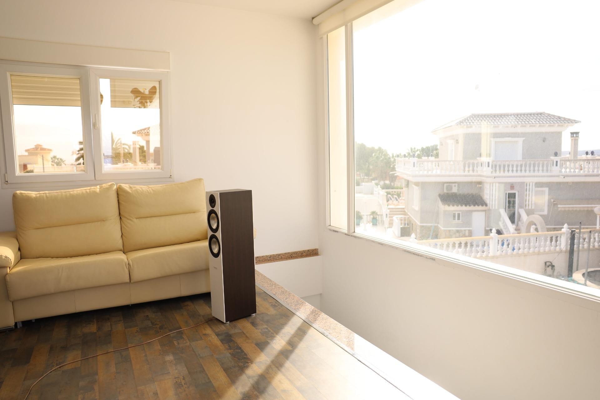 Brukt - Villa -
Ciudad Quesada - Costa Blanca Sur