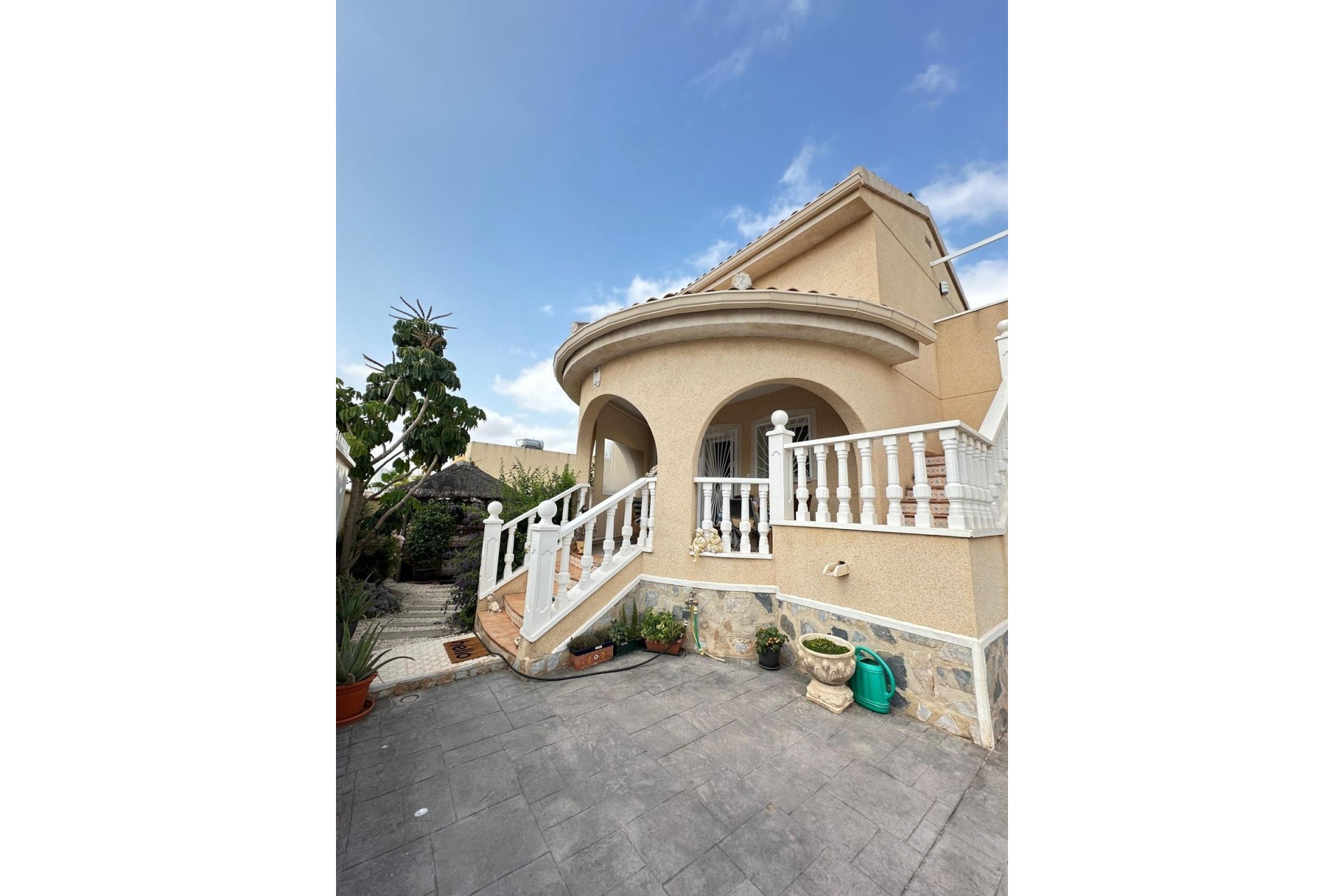 Brukt - Villa -
Ciudad Quesada - Costa Blanca Sur