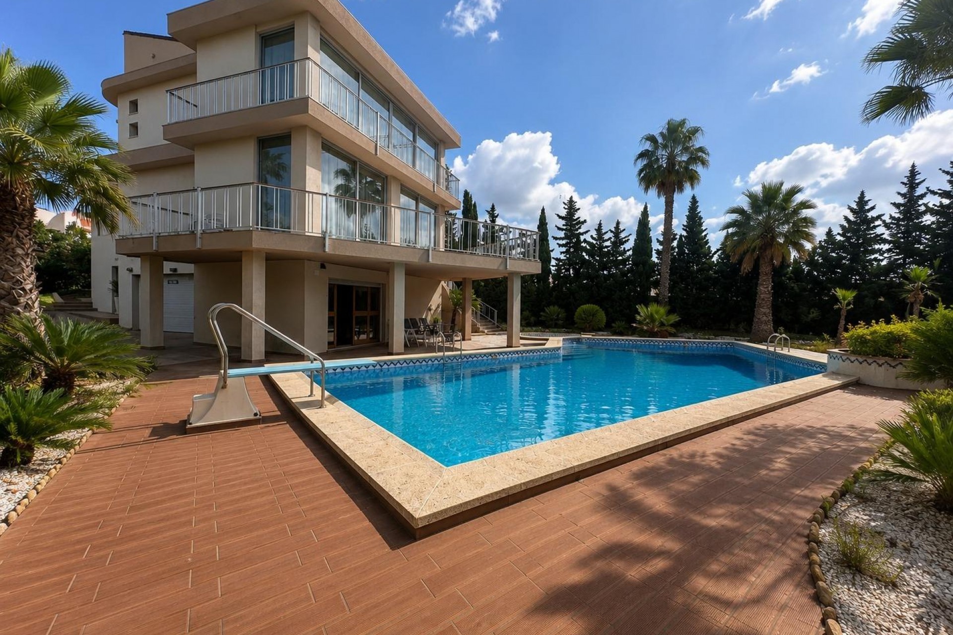 Brukt - Villa -
Ciudad Quesada - Costa Blanca Sur