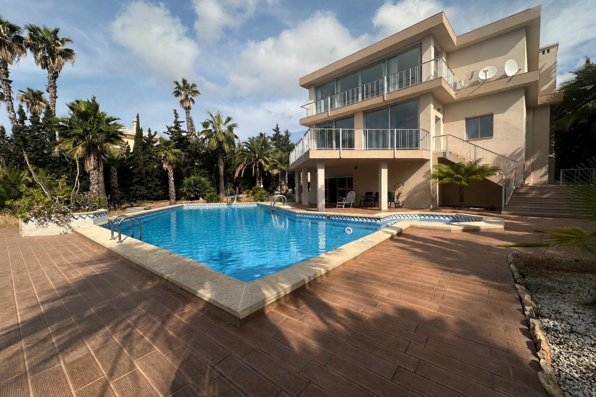 Brukt - Villa -
Ciudad Quesada - Costa Blanca Sur
