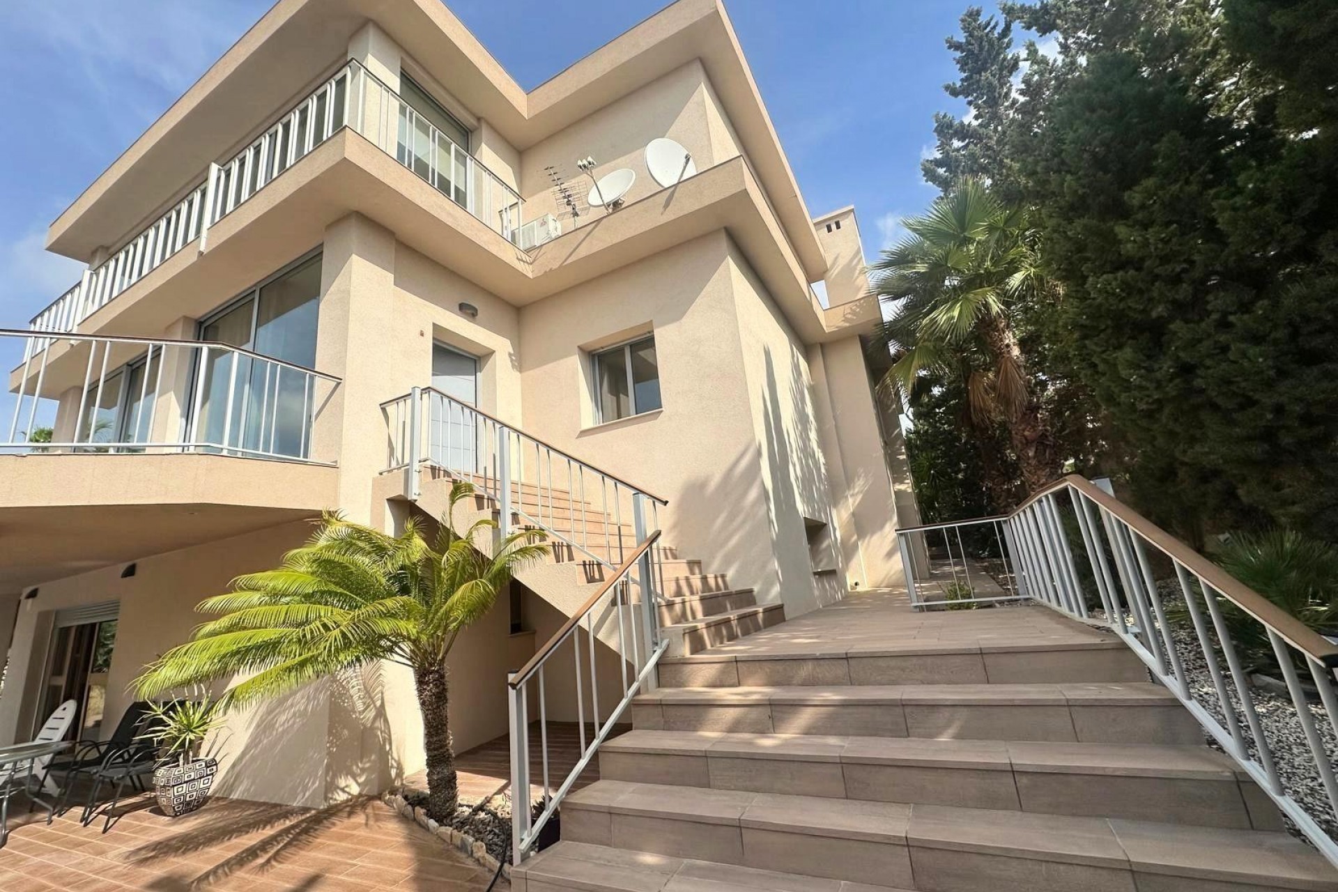 Brukt - Villa -
Ciudad Quesada - Costa Blanca Sur
