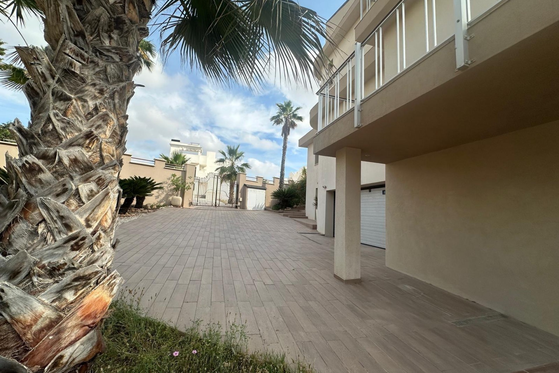 Brukt - Villa -
Ciudad Quesada - Costa Blanca Sur