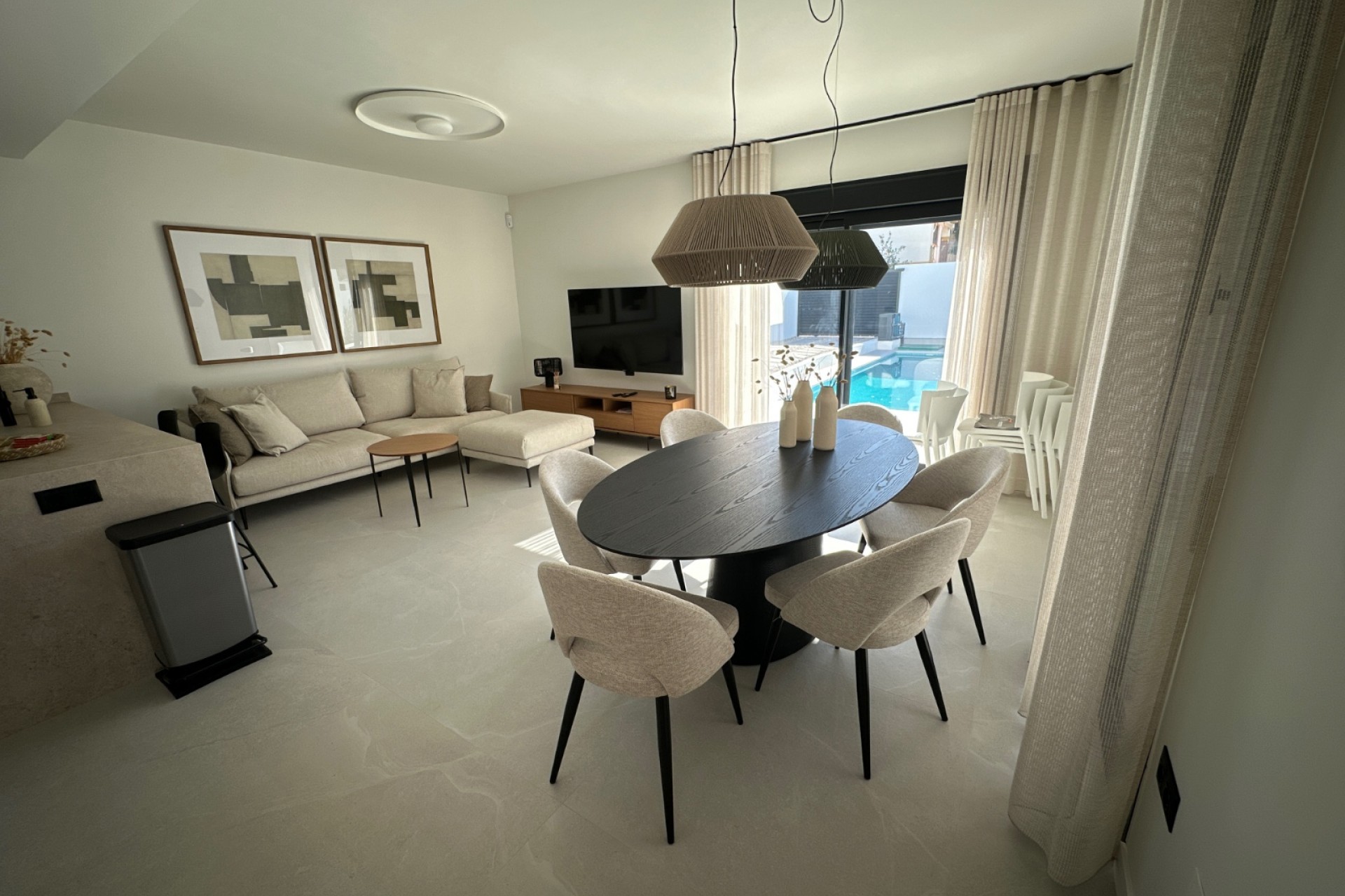 Brukt - Villa -
Ciudad Quesada - Costa Blanca