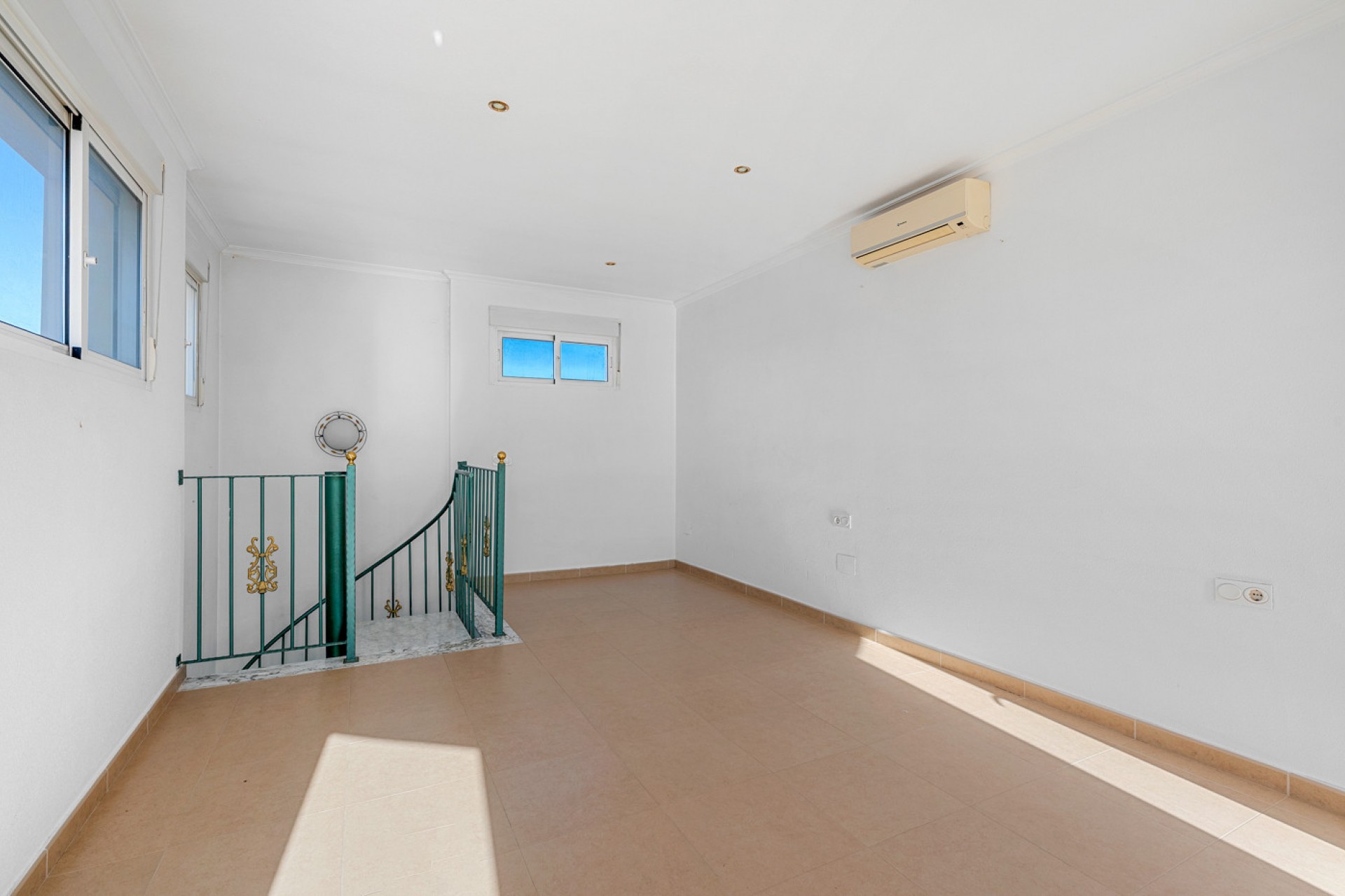 Brukt - Villa -
Ciudad Quesada - Costa Blanca