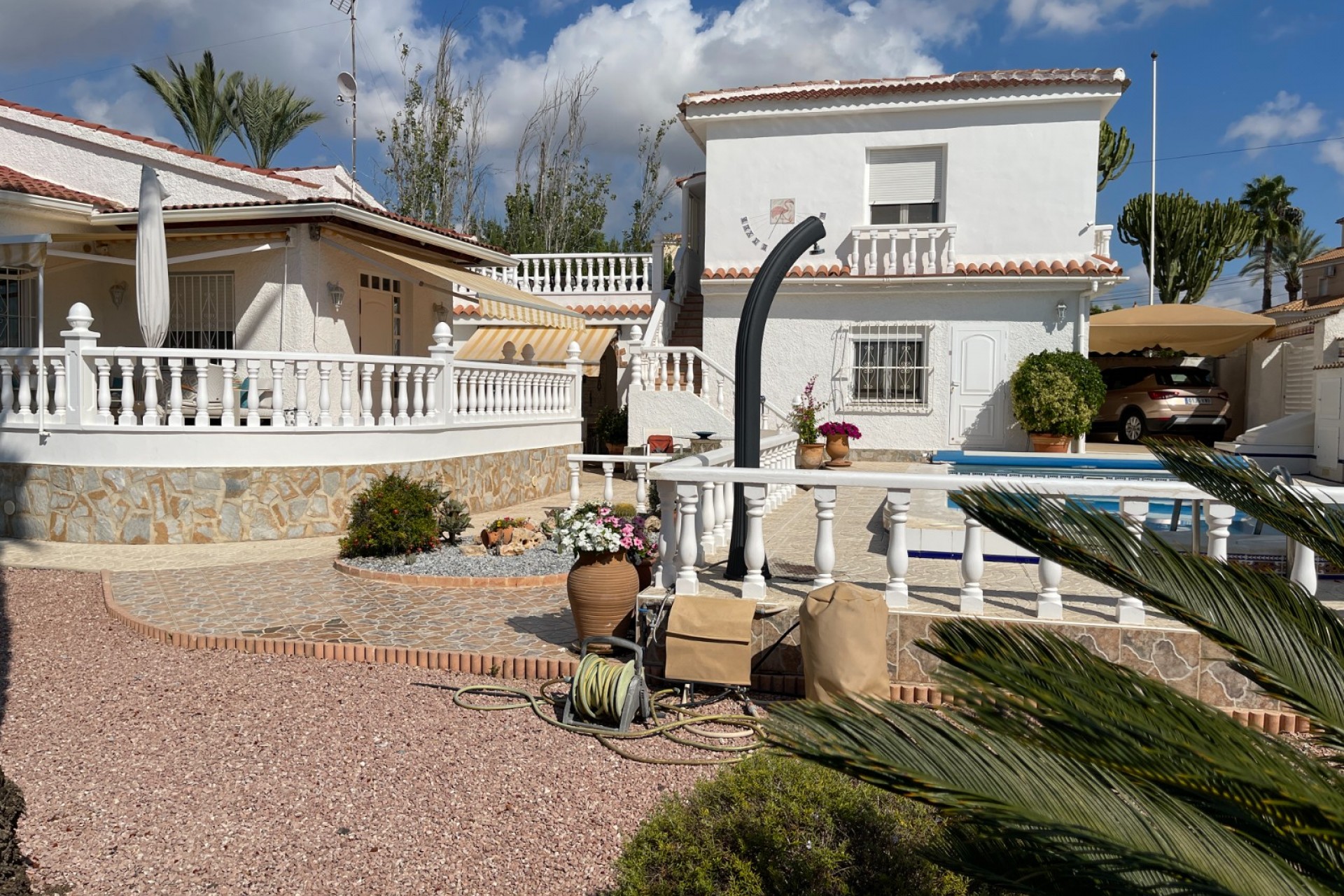 Brukt - Villa -
Ciudad Quesada - Costa Blanca
