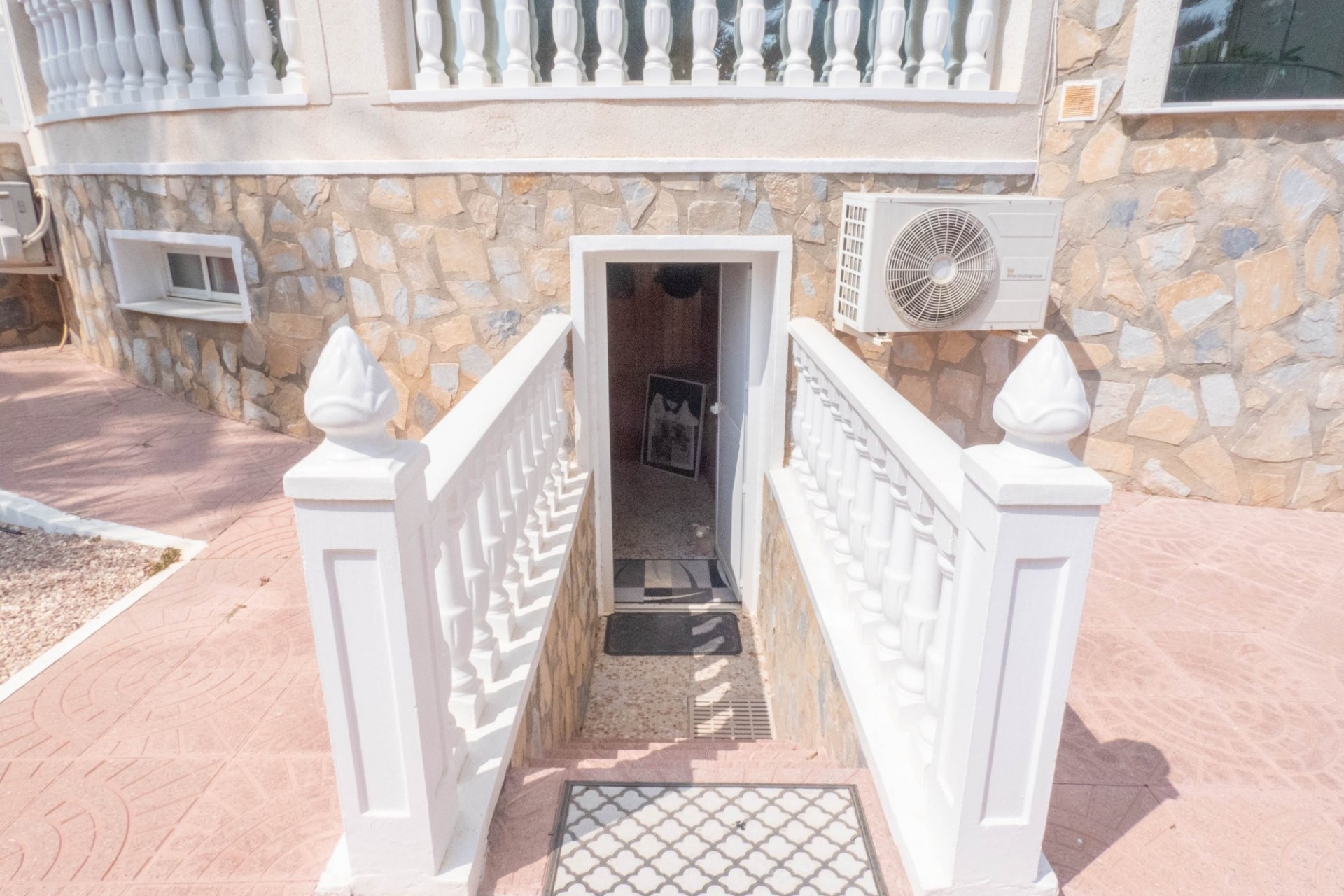 Brukt - Villa -
Ciudad Quesada - Costa Blanca