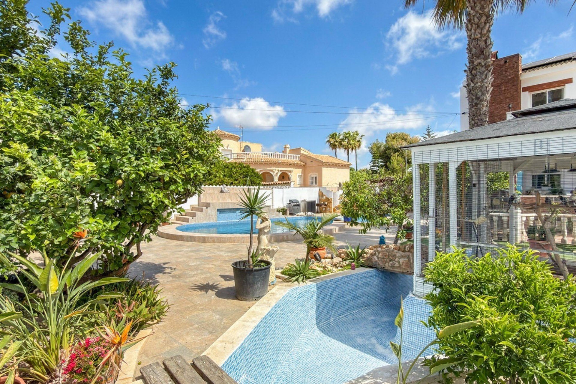 Brukt - Villa -
Ciudad Quesada - Costa Blanca
